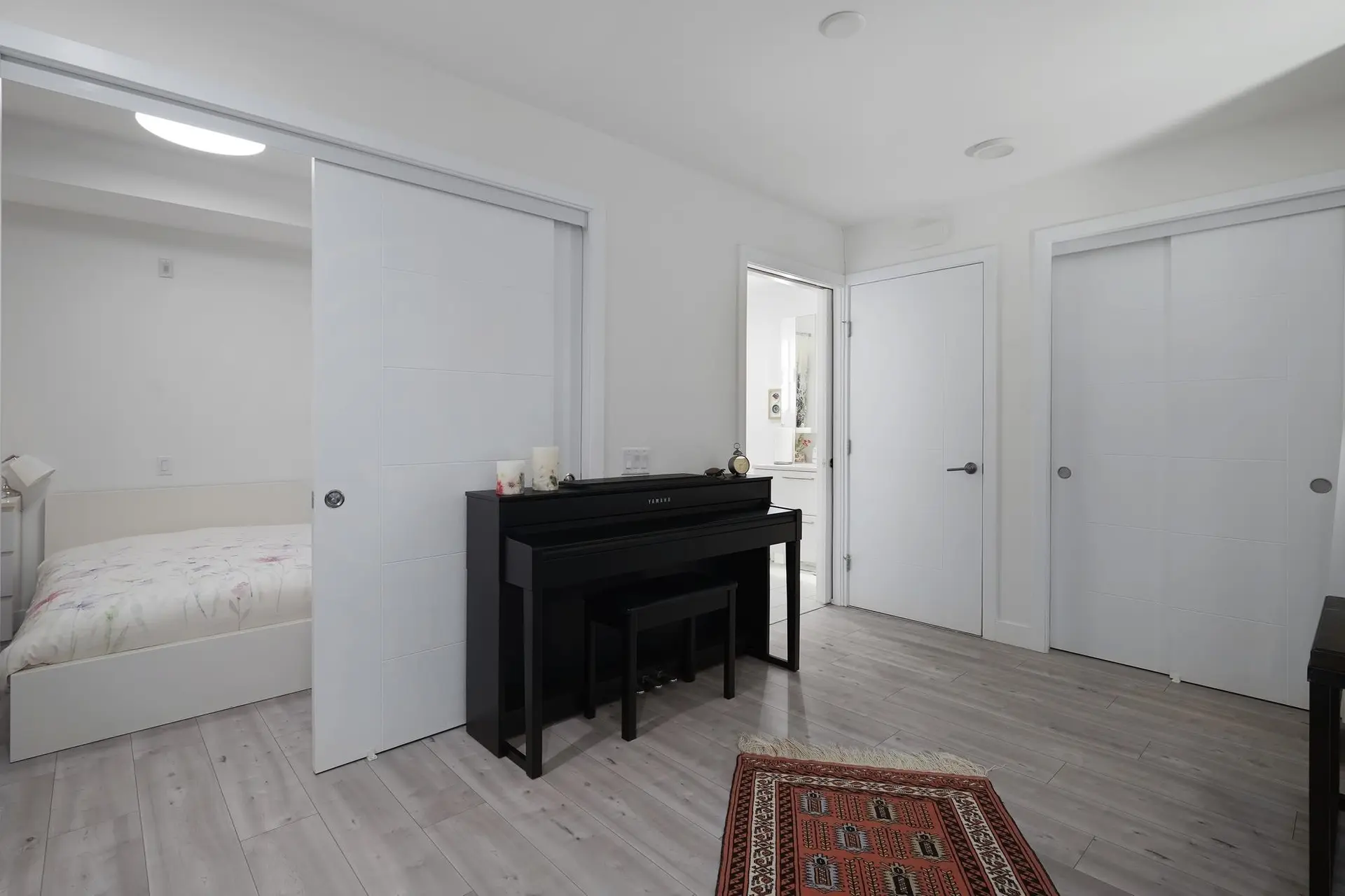 #124 2035 Glenaire Drive - Image 10
