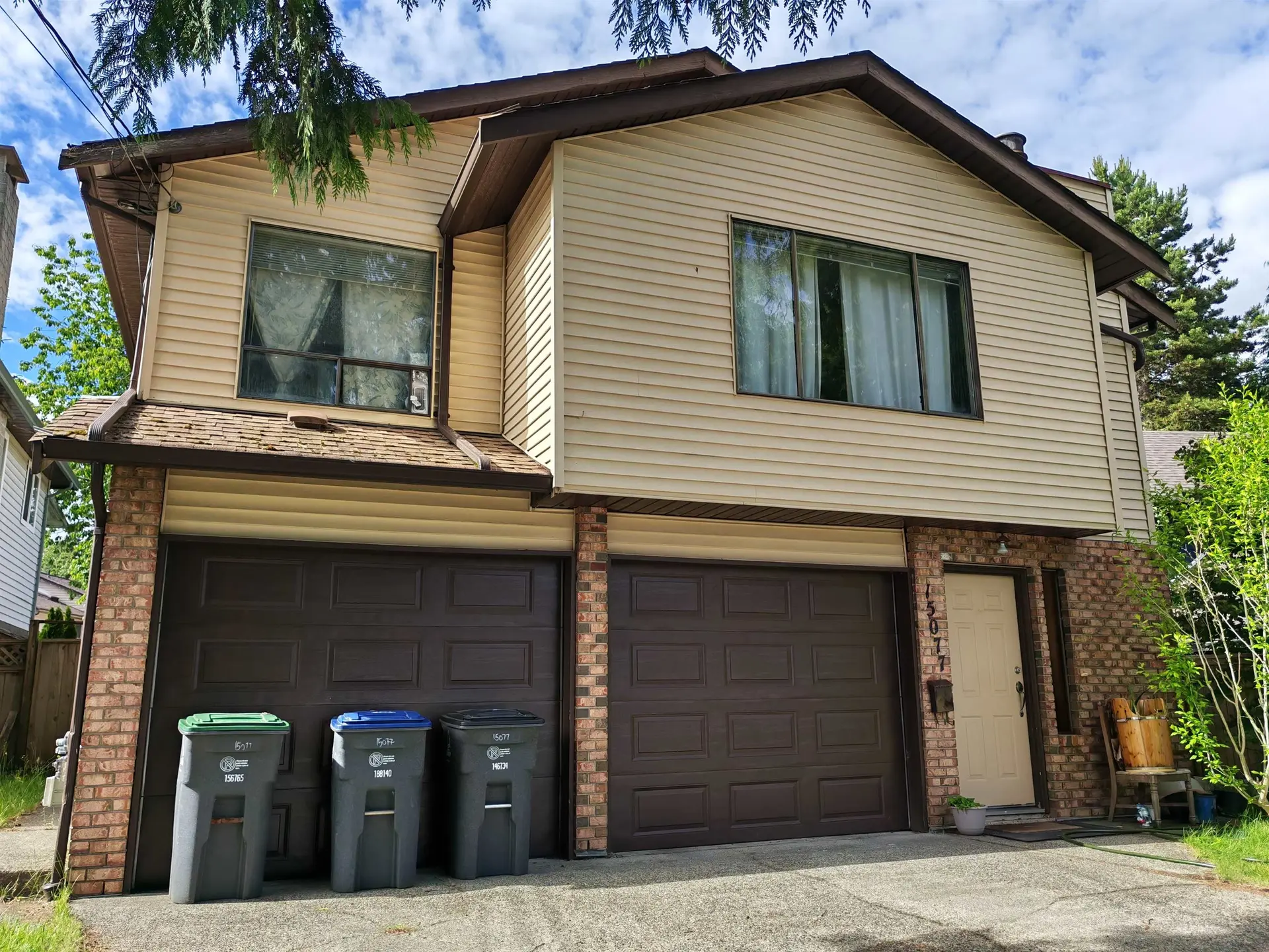 15077 98 Avenue - Image 1