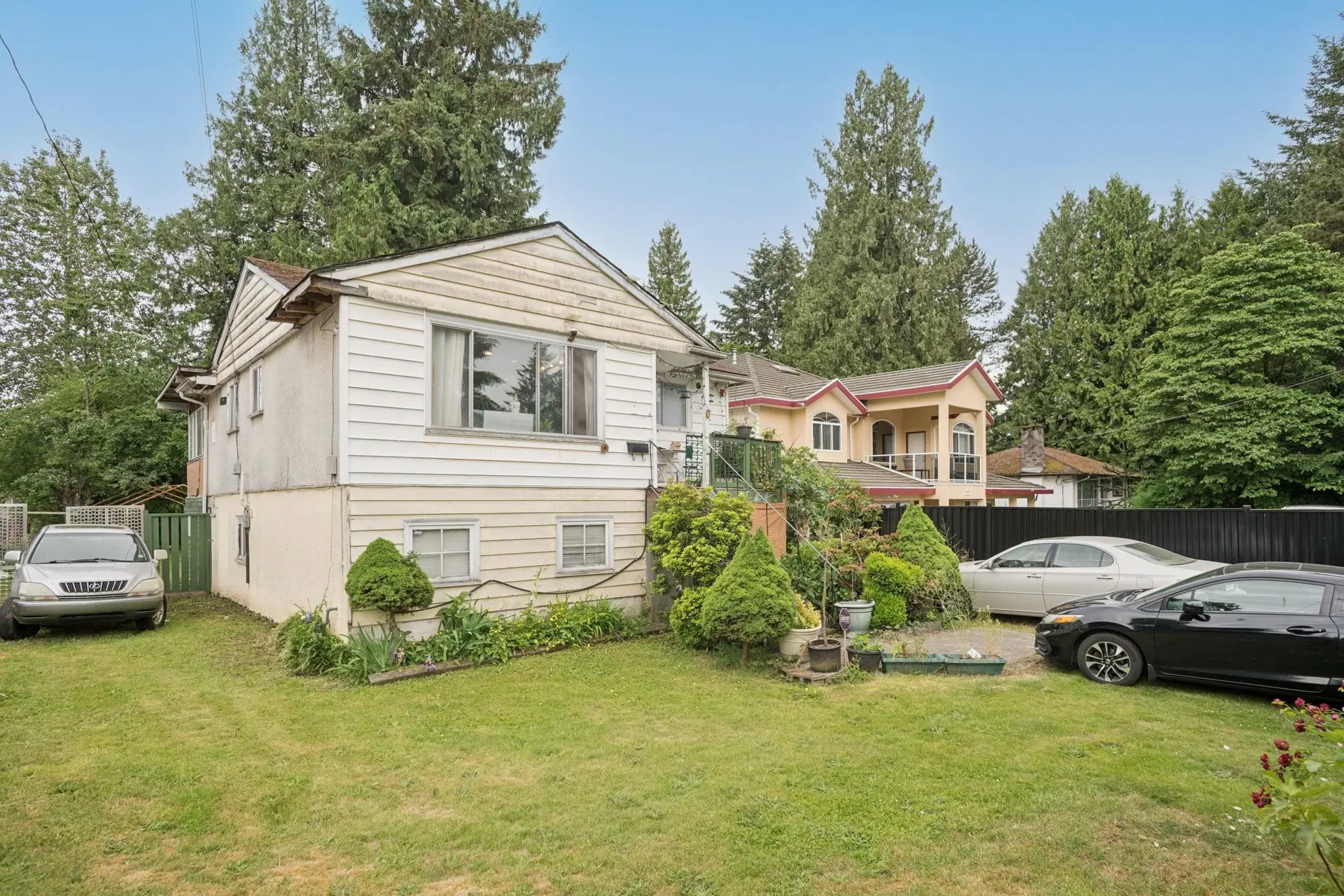 12882 100 Avenue - Image 2