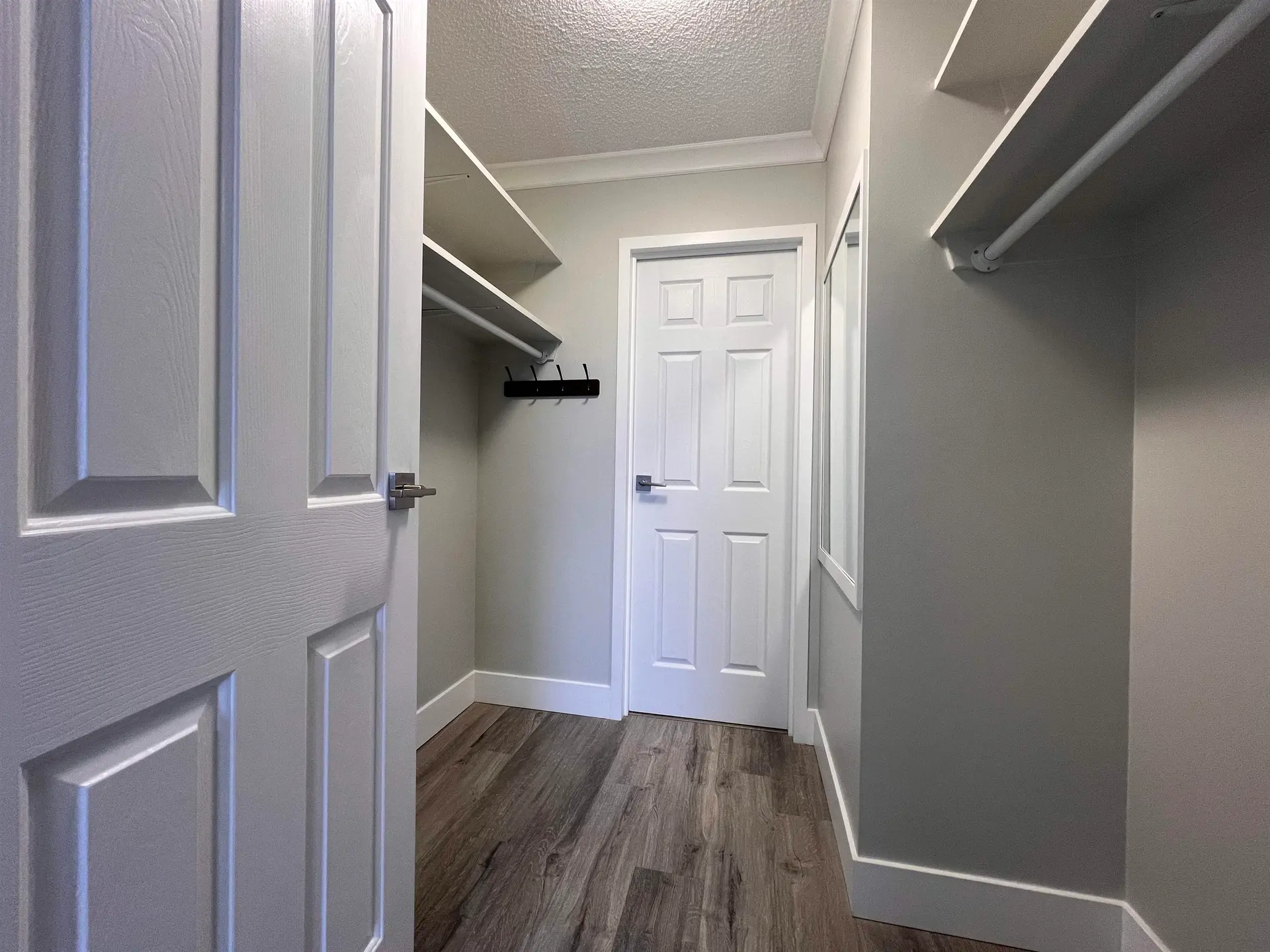#902 710 Seventh Avenue - Image 7