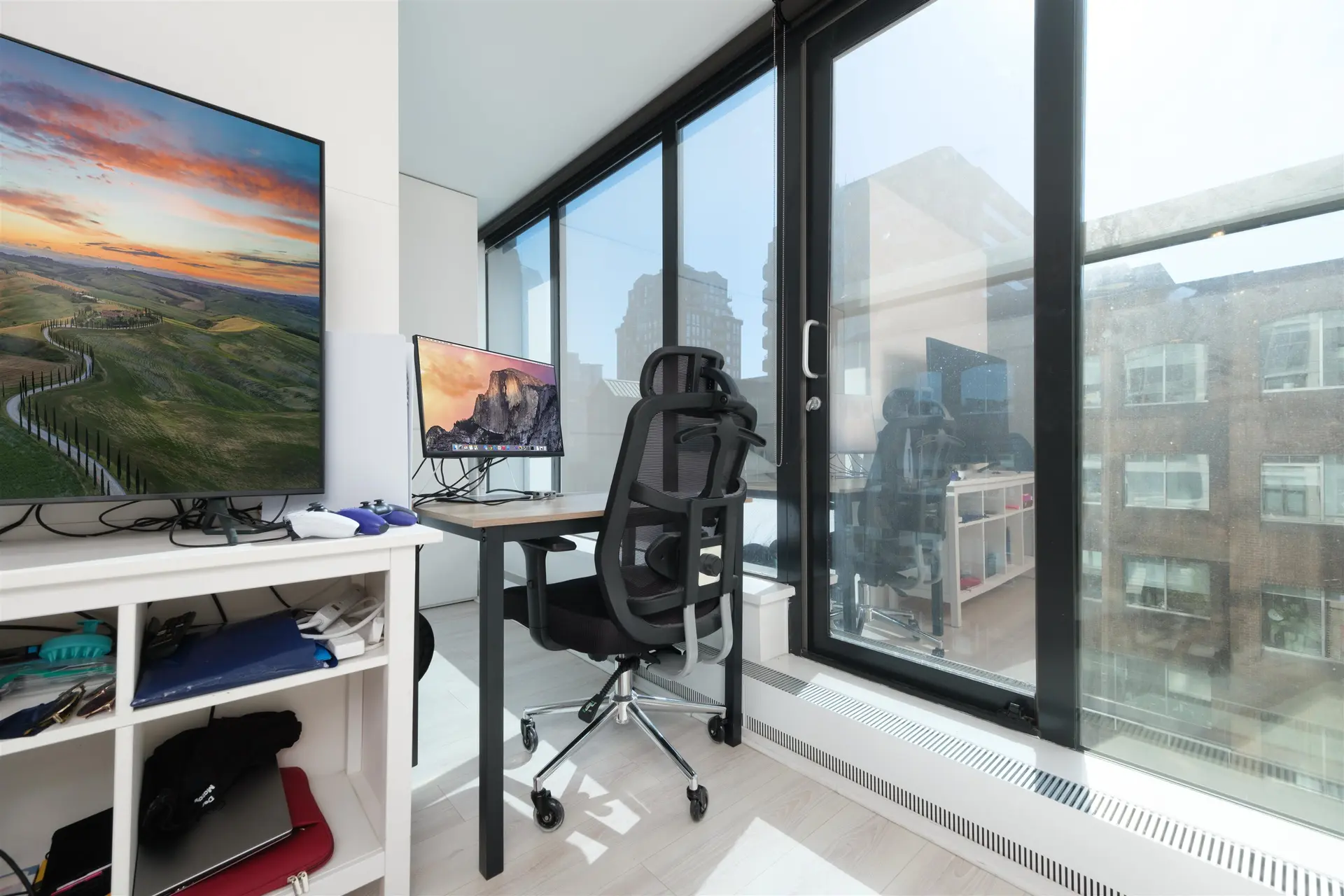 #703 1133 Hornby Street - Image 5