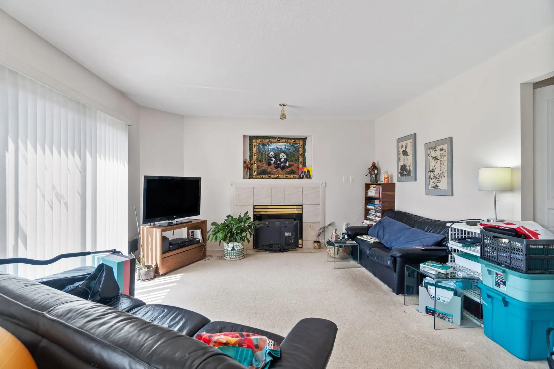 229 E 20th Street - Image 4