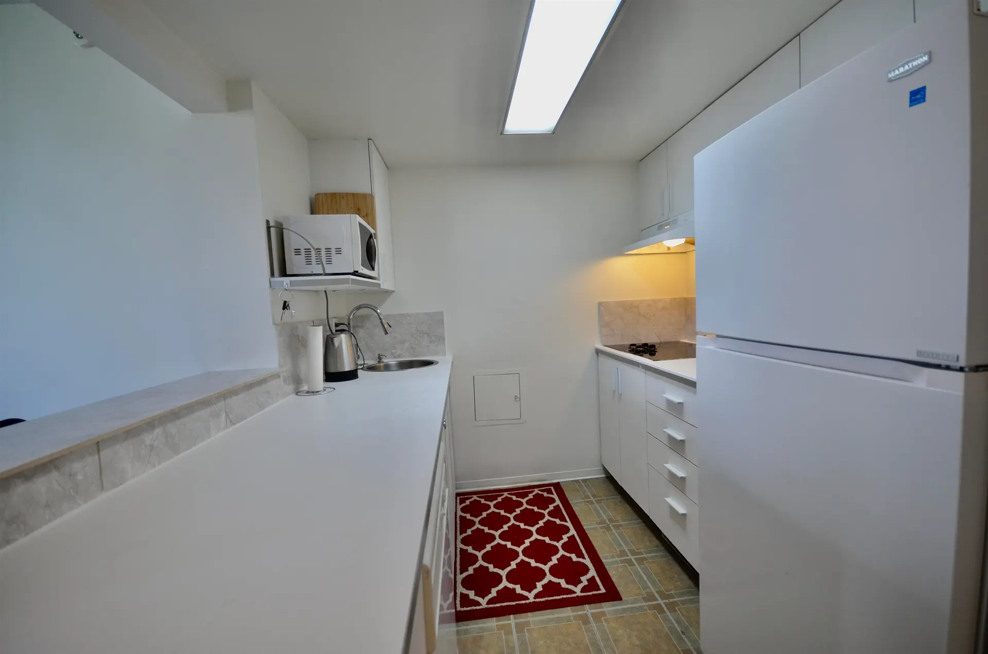 #505 828 Agnes Street - Image 12