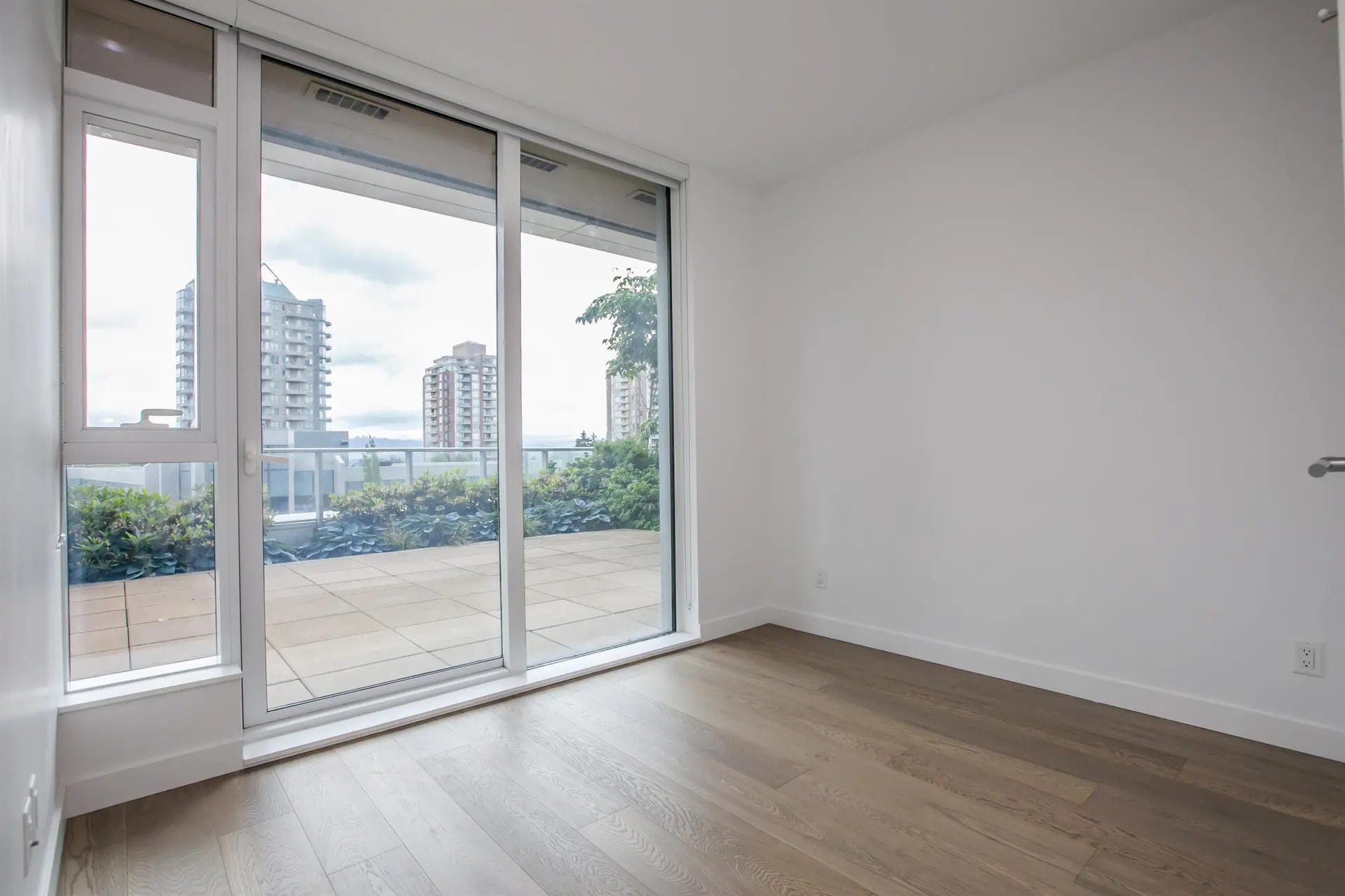 #406 6000 McKay Avenue - Image 12