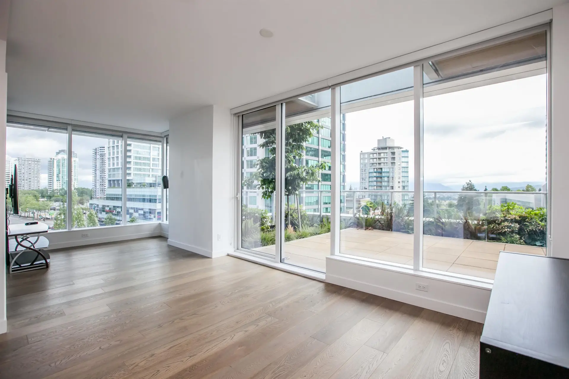 #406 6000 McKay Avenue - Image 3