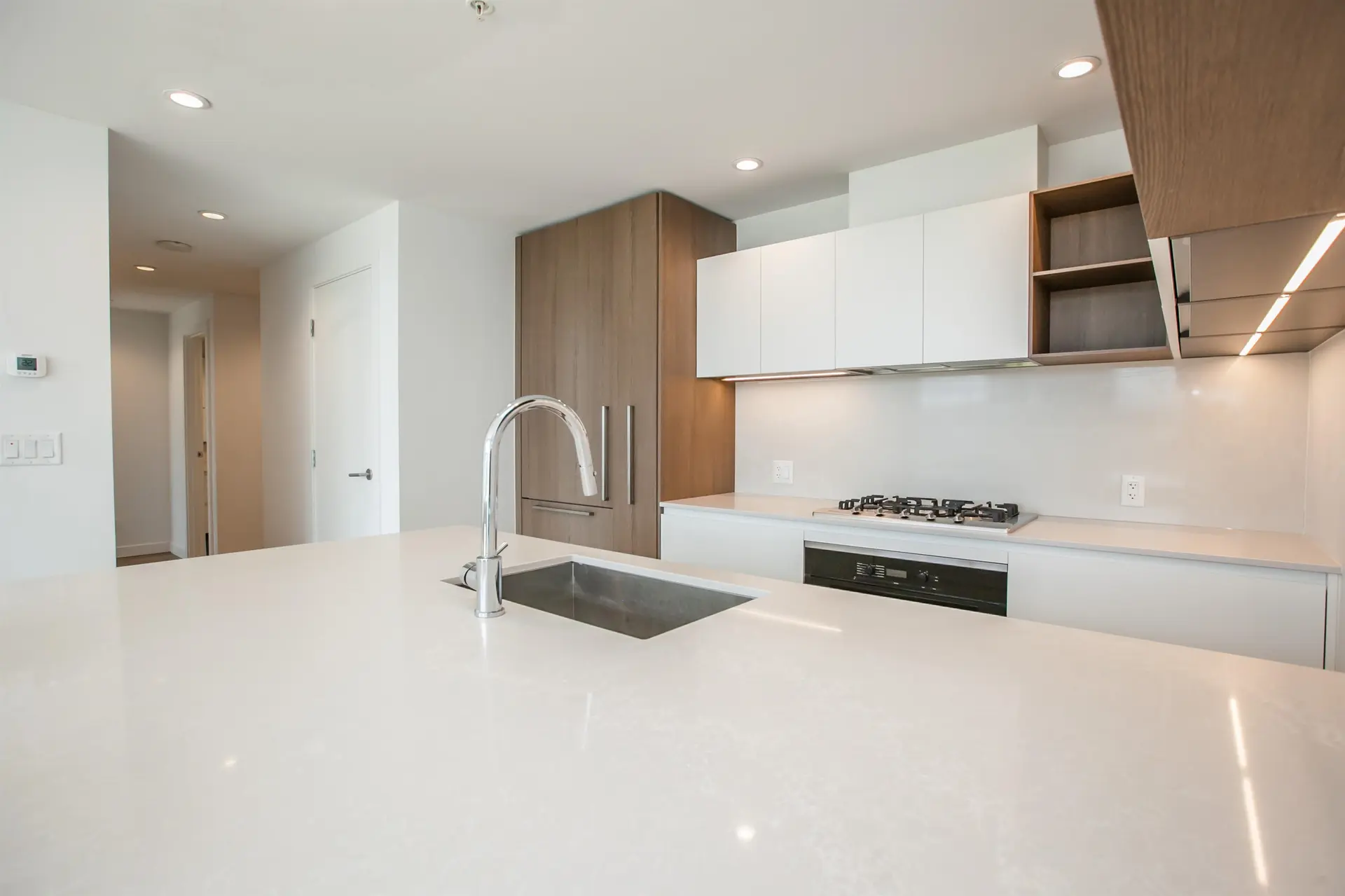 #406 6000 McKay Avenue - Image 8