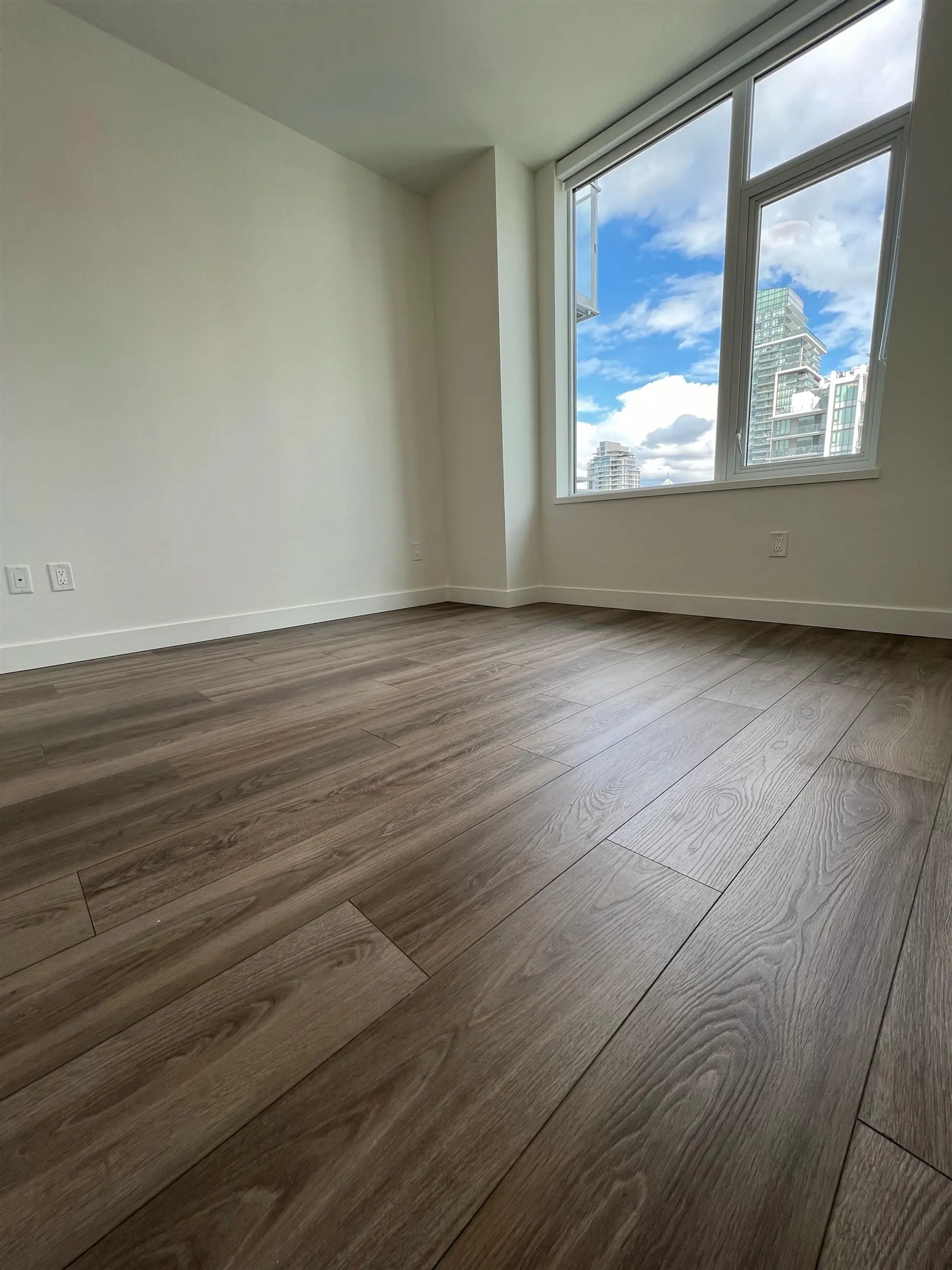 #1902 4433 Alaska Street - Image 8