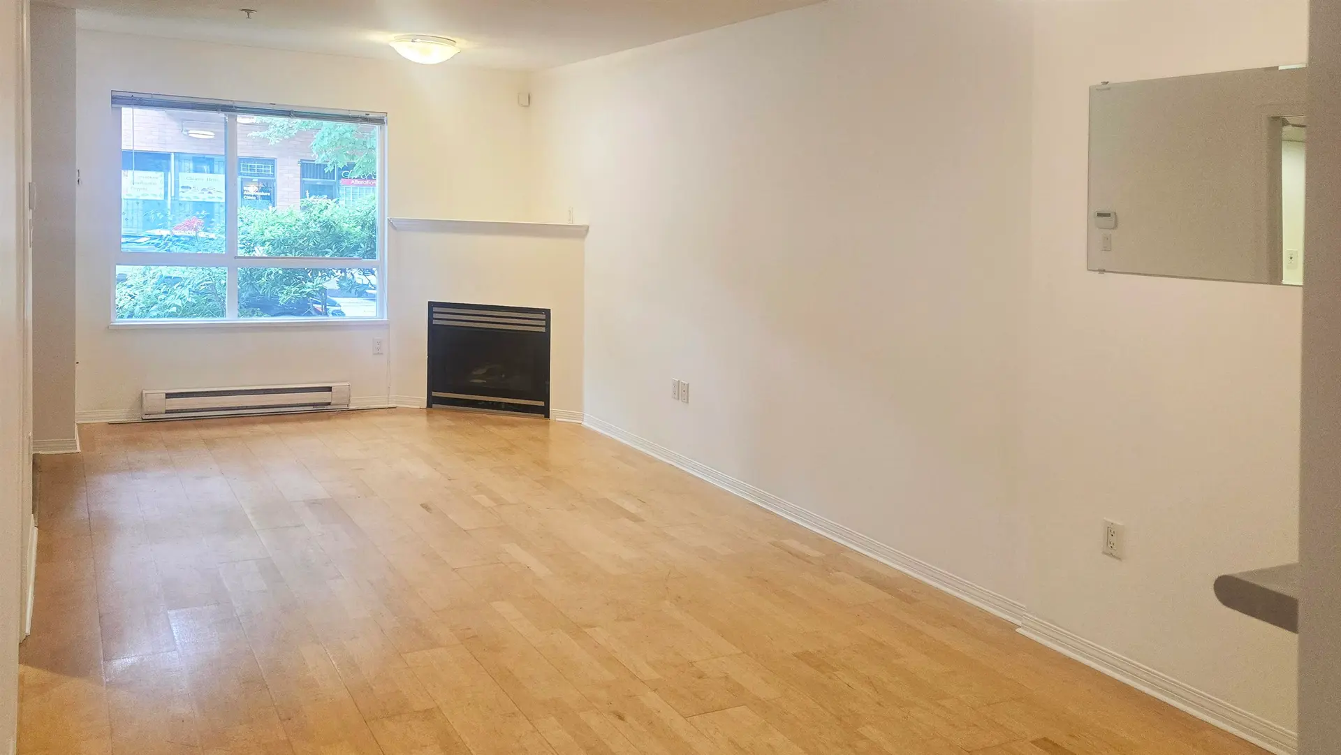229 E 11th Avenue - Image 2