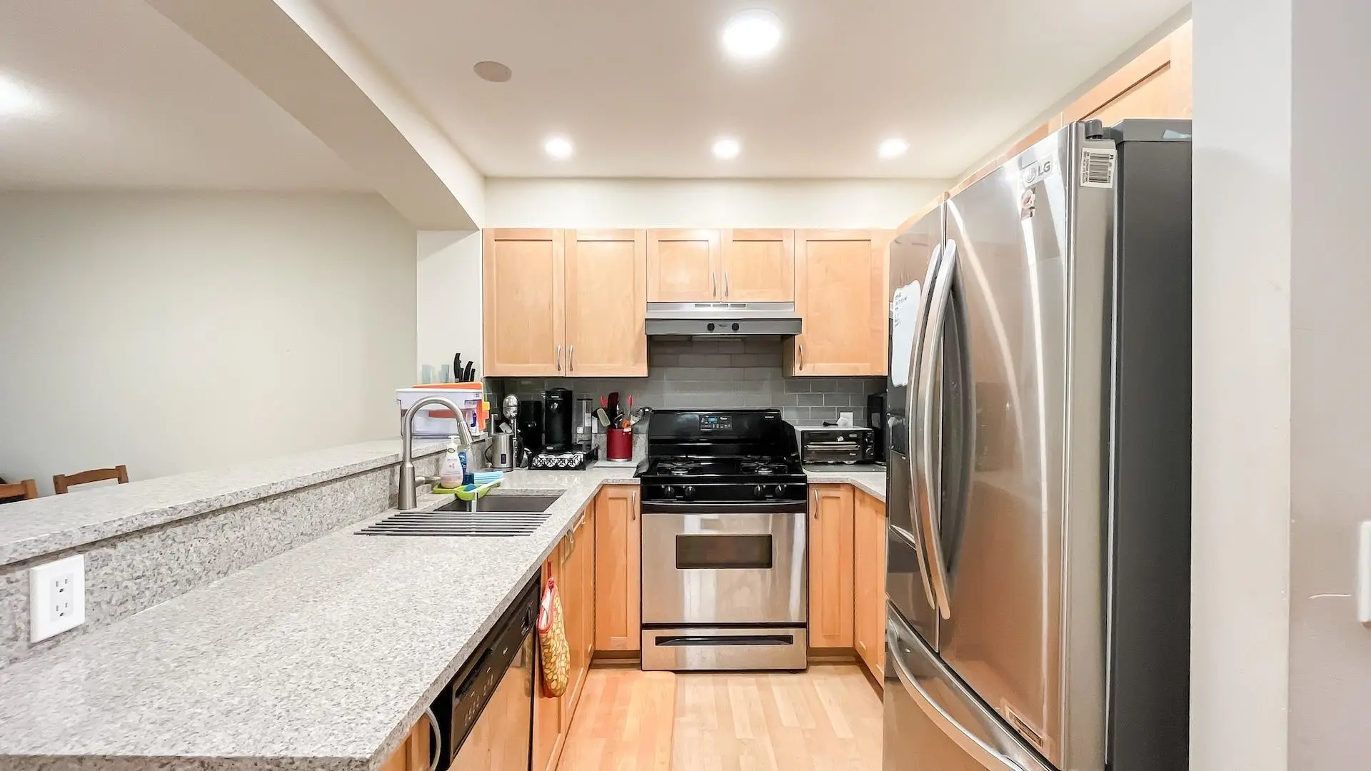 #208 2338 Western Parkway - Image 5