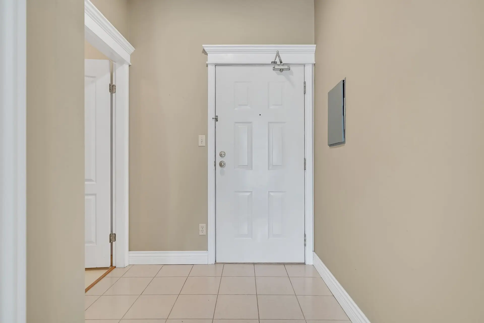 #304 4753 W River Road - Image 13