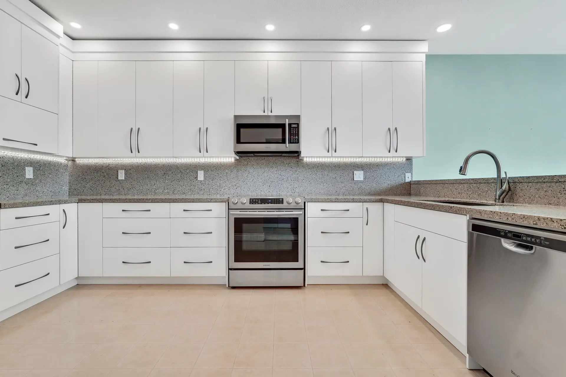 #304 4753 W River Road - Image 11