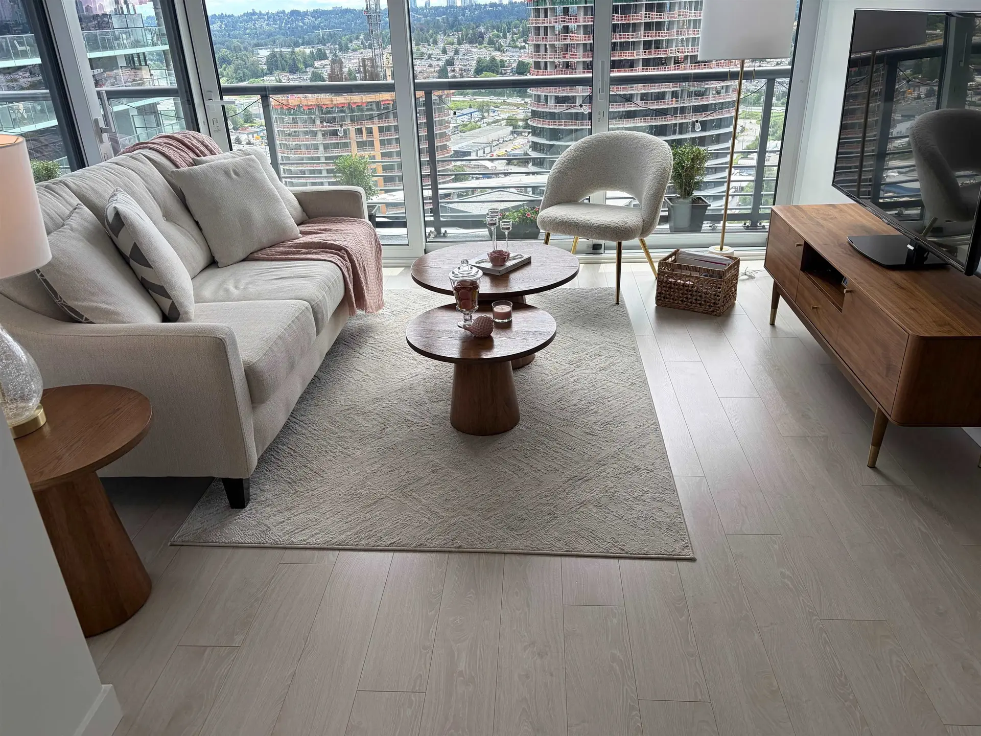 #2711 4730 Lougheed Highway - Image 12