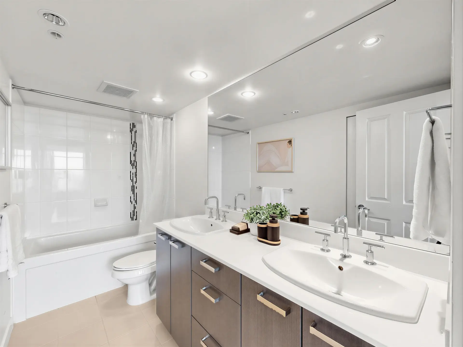#2005 6688 Arcola Street - Image 9