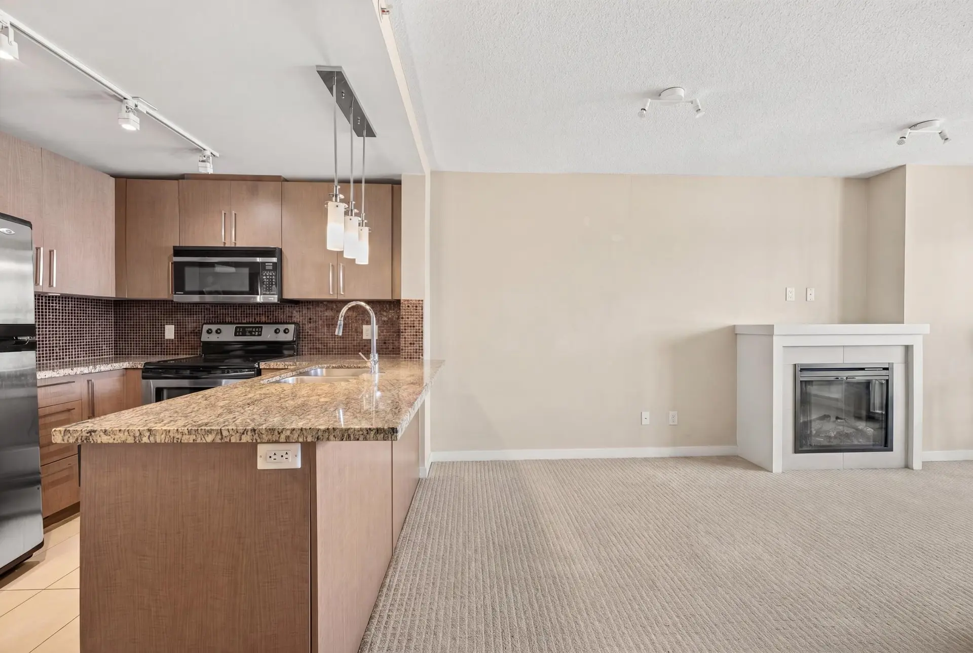 #3503 888 Carnarvon Street - Image 8