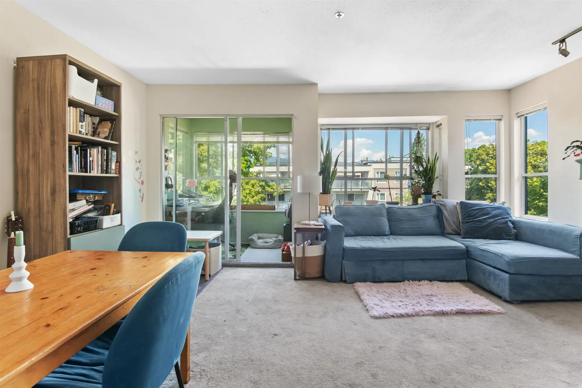 #PH1 120 Garden Drive - Image 16