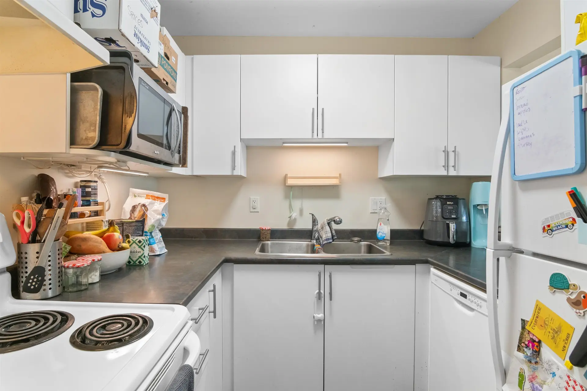 #PH1 120 Garden Drive - Image 10