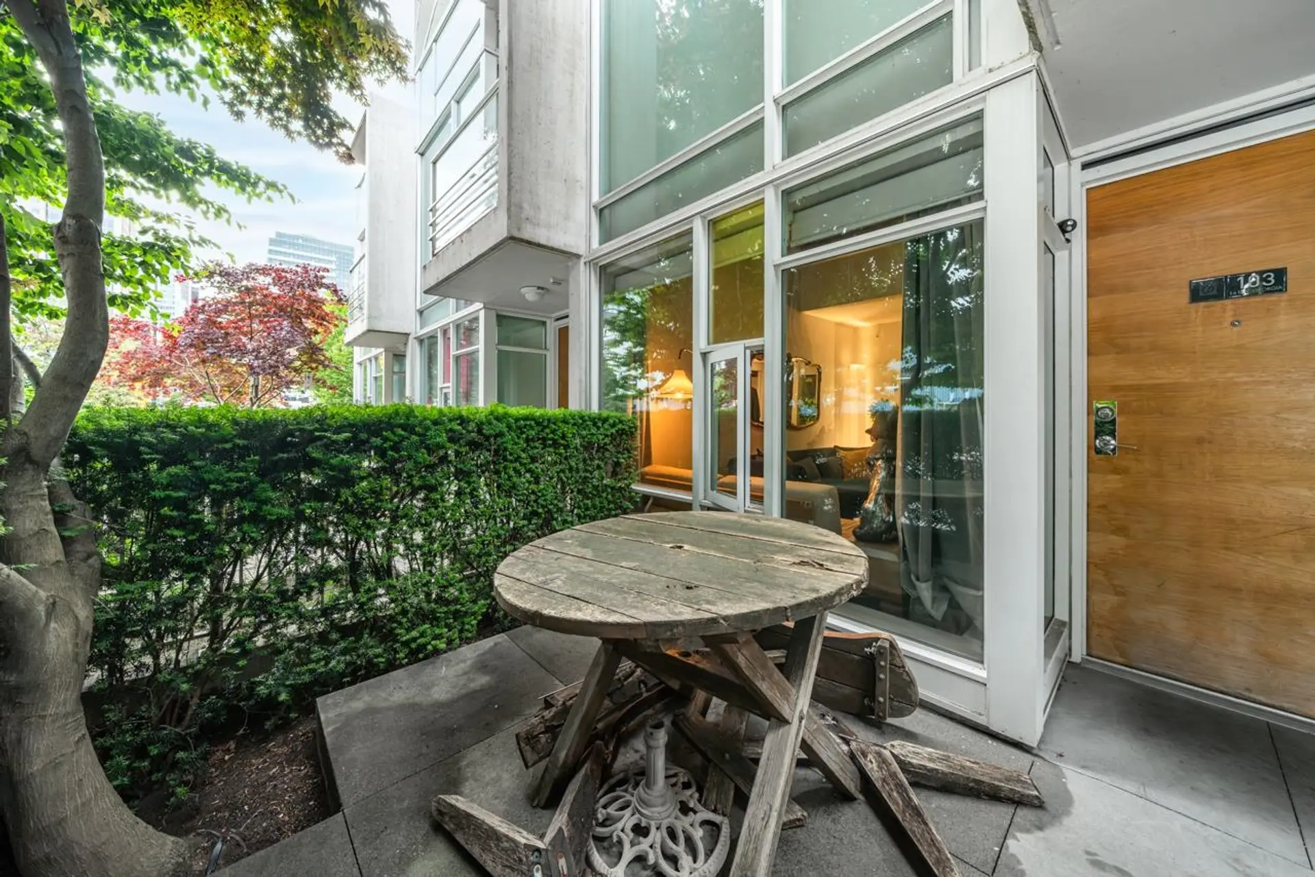#103 161 W Georgia Street - Image 3