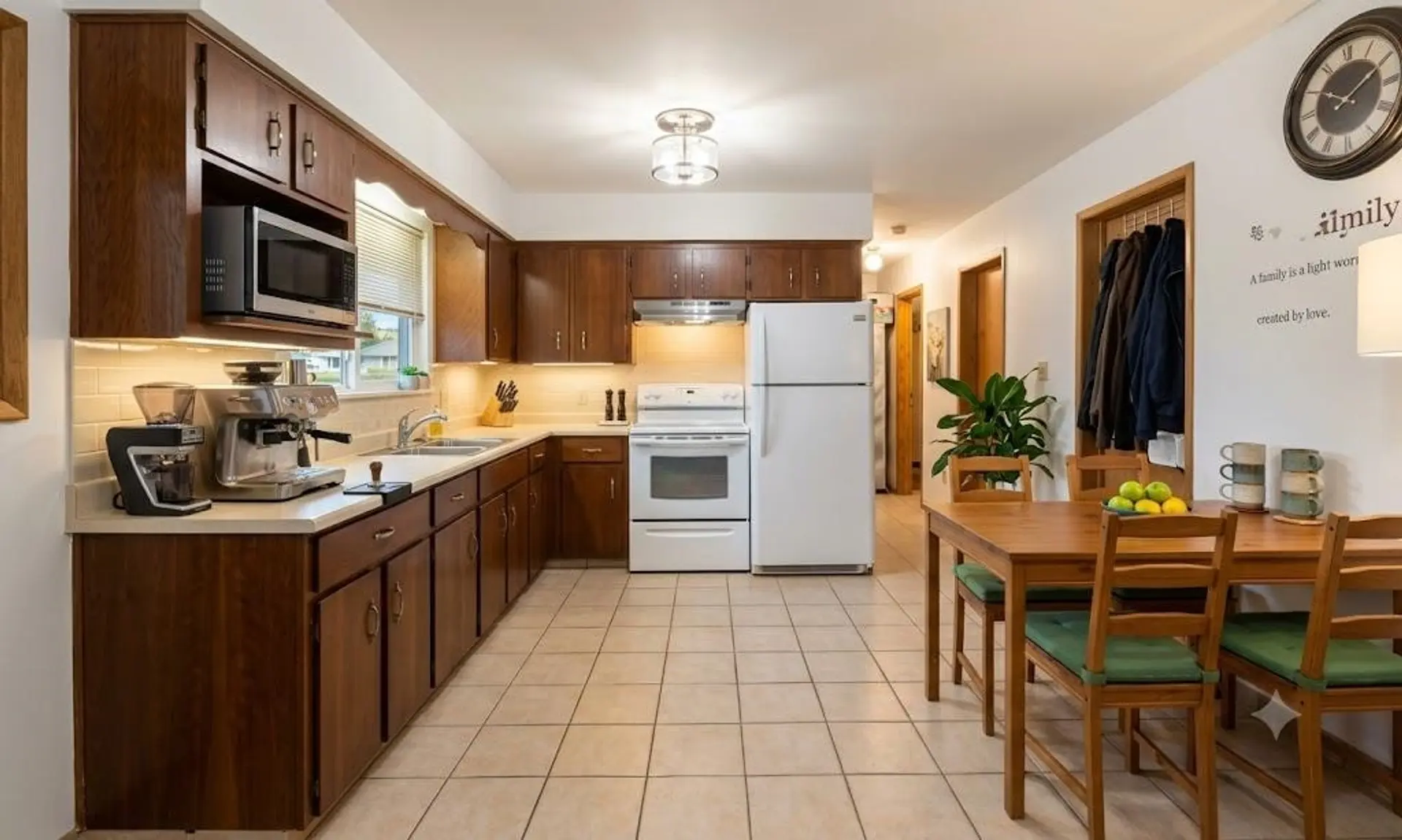 886 E 56th Avenue - Image 5