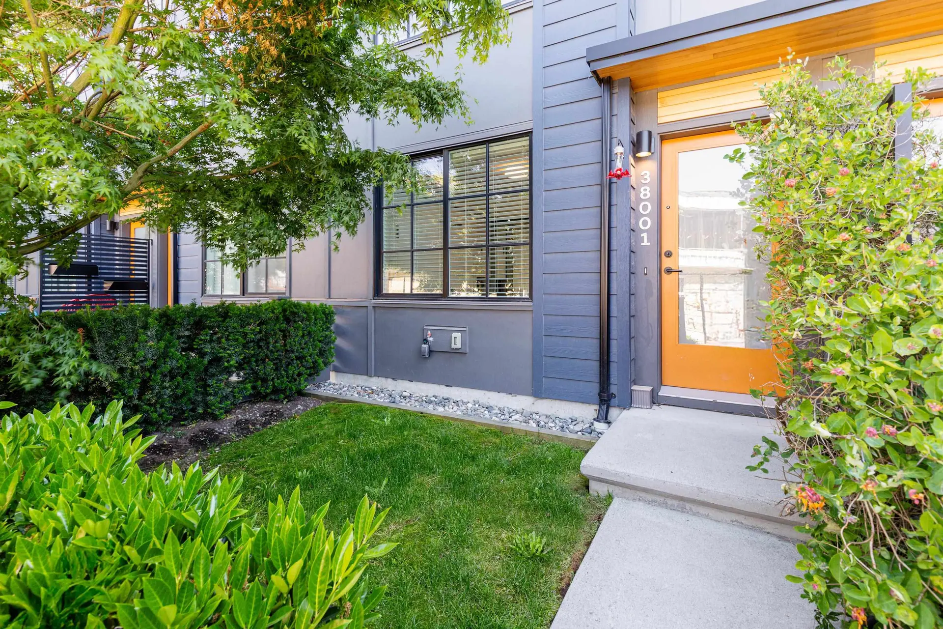 38001 Helm Way - Image 17