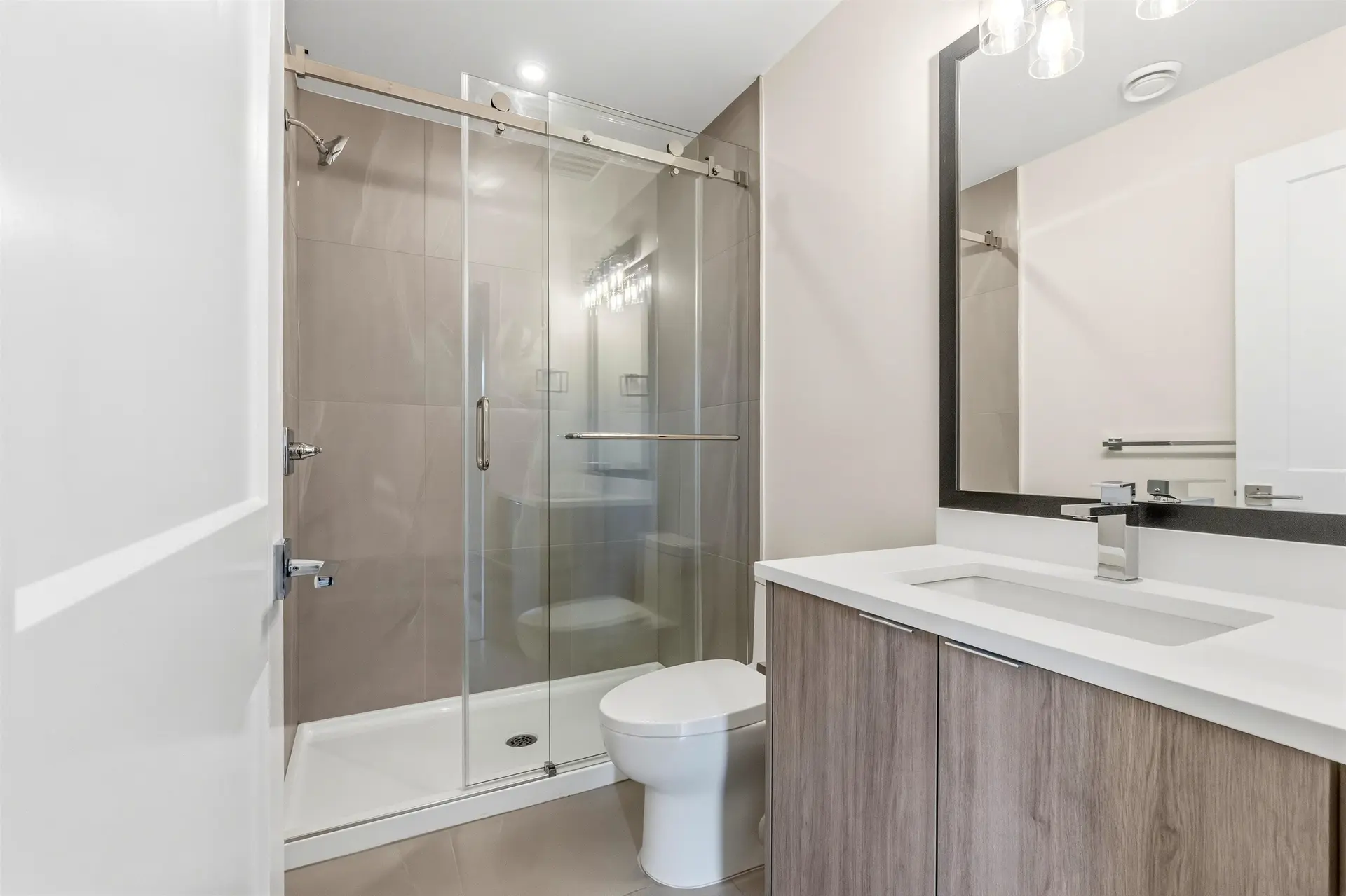 #312 2233 156 Street - Image 12