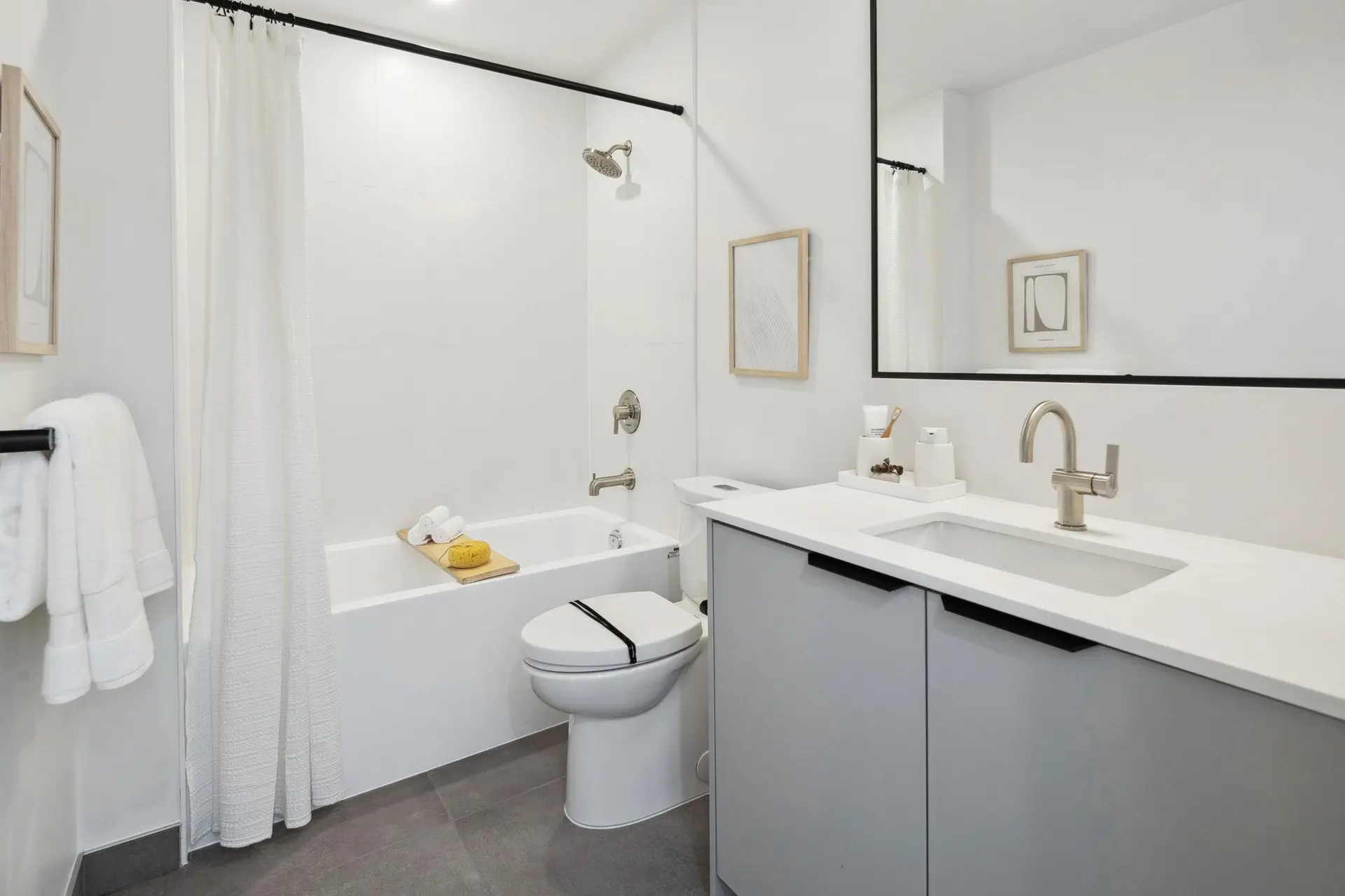 #103 3535 Highland Drive - Image 9