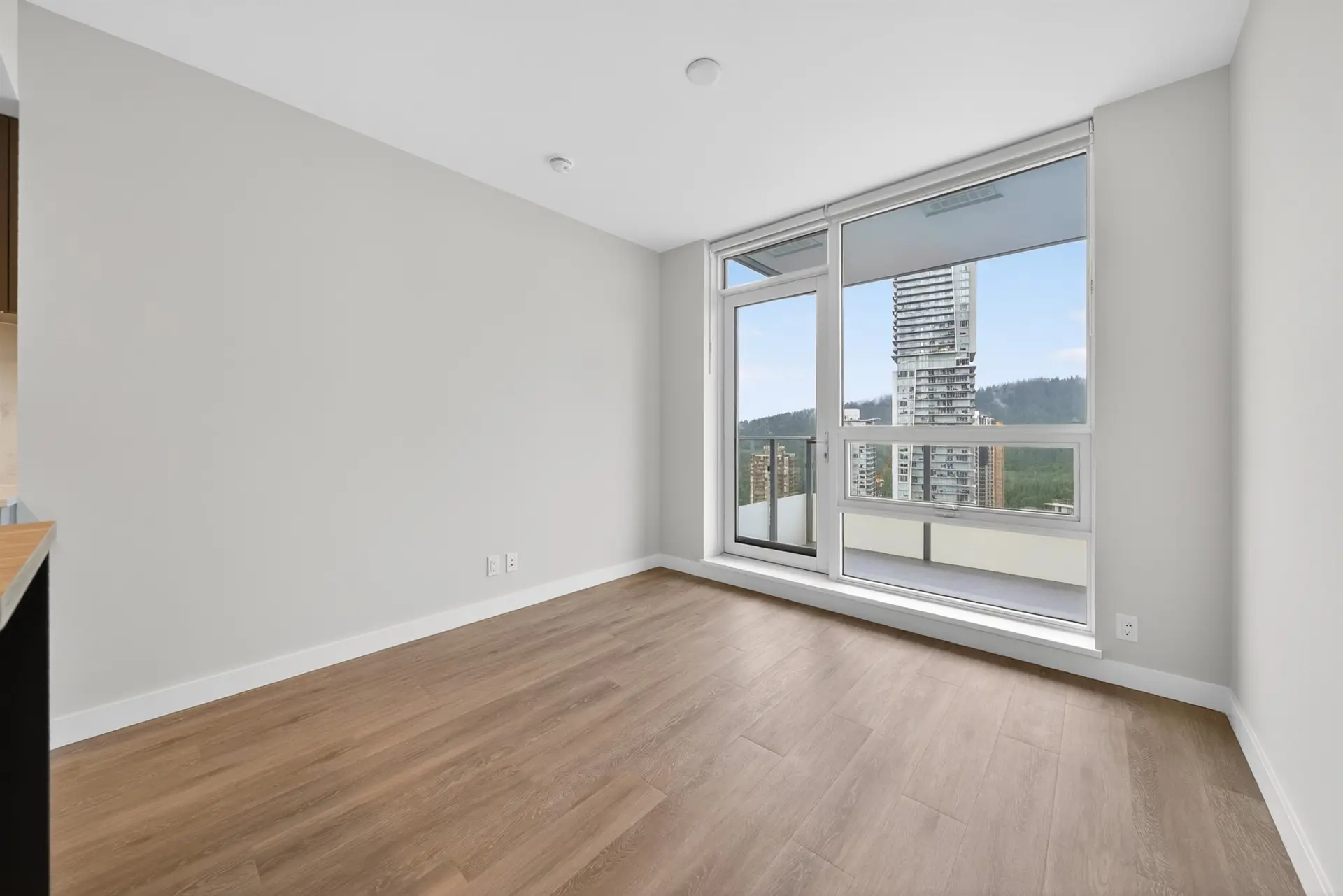 #2108 567 Emerson Street - Image 6