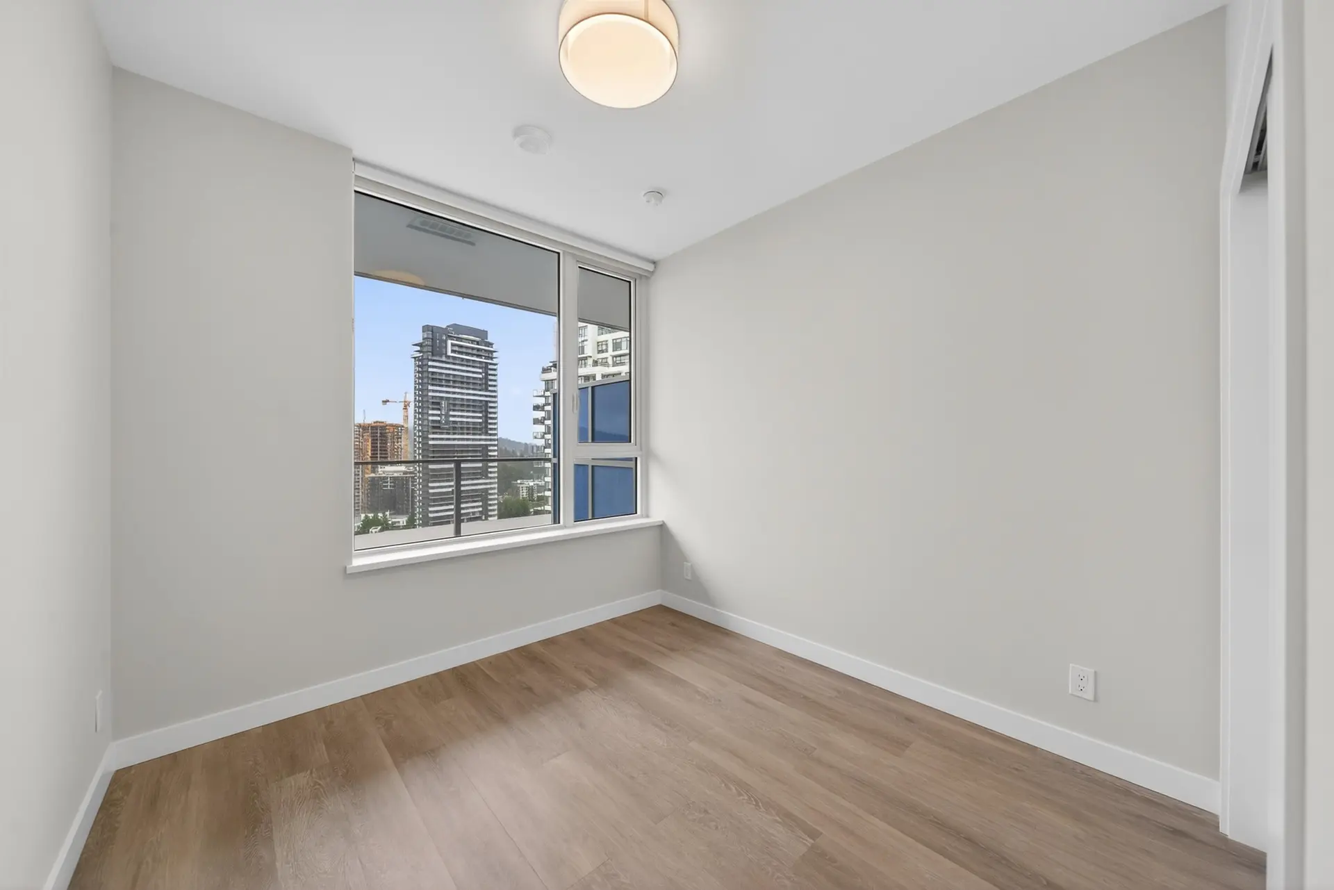 #2108 567 Emerson Street - Image 10