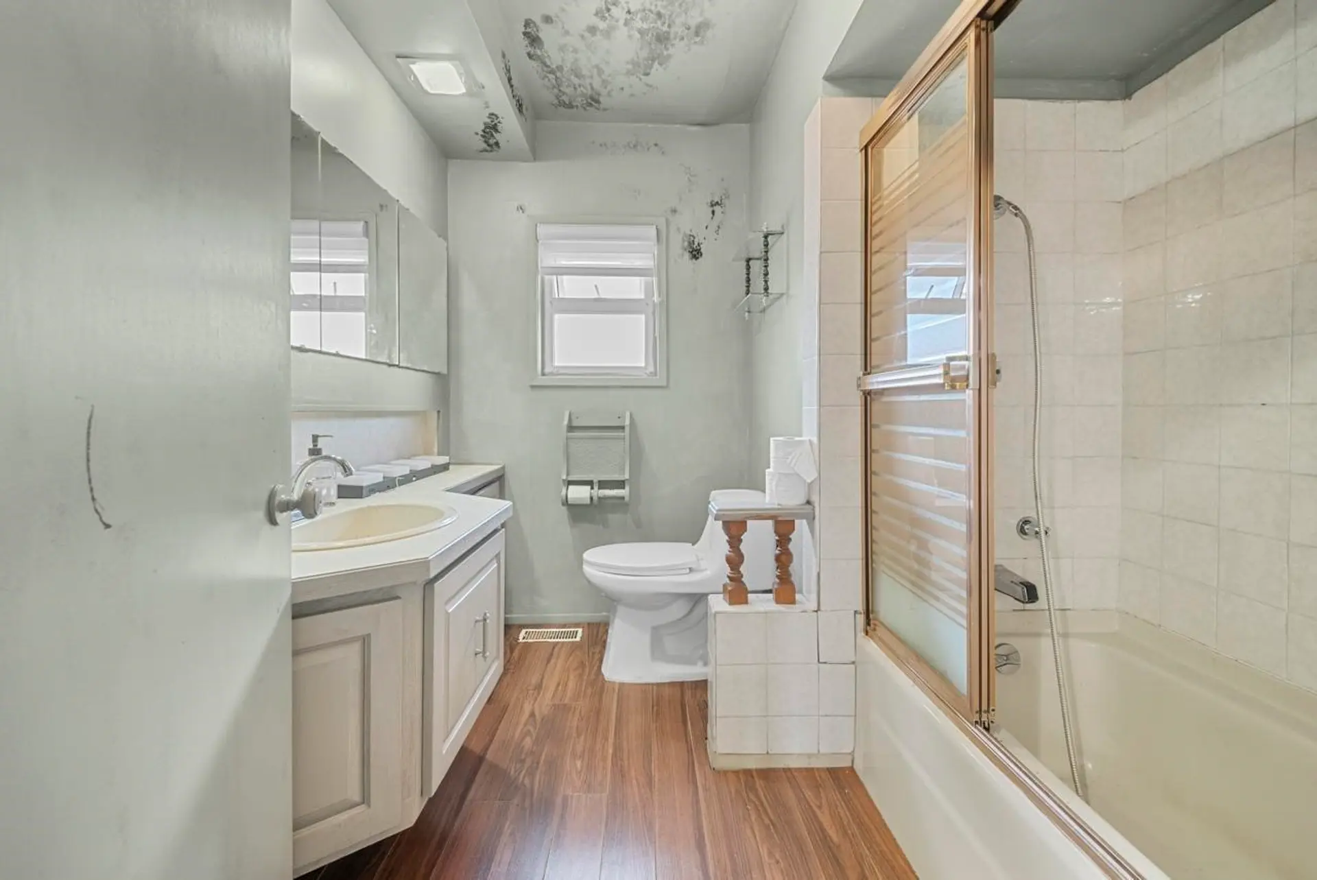 761 Cottonwood Avenue - Image 10