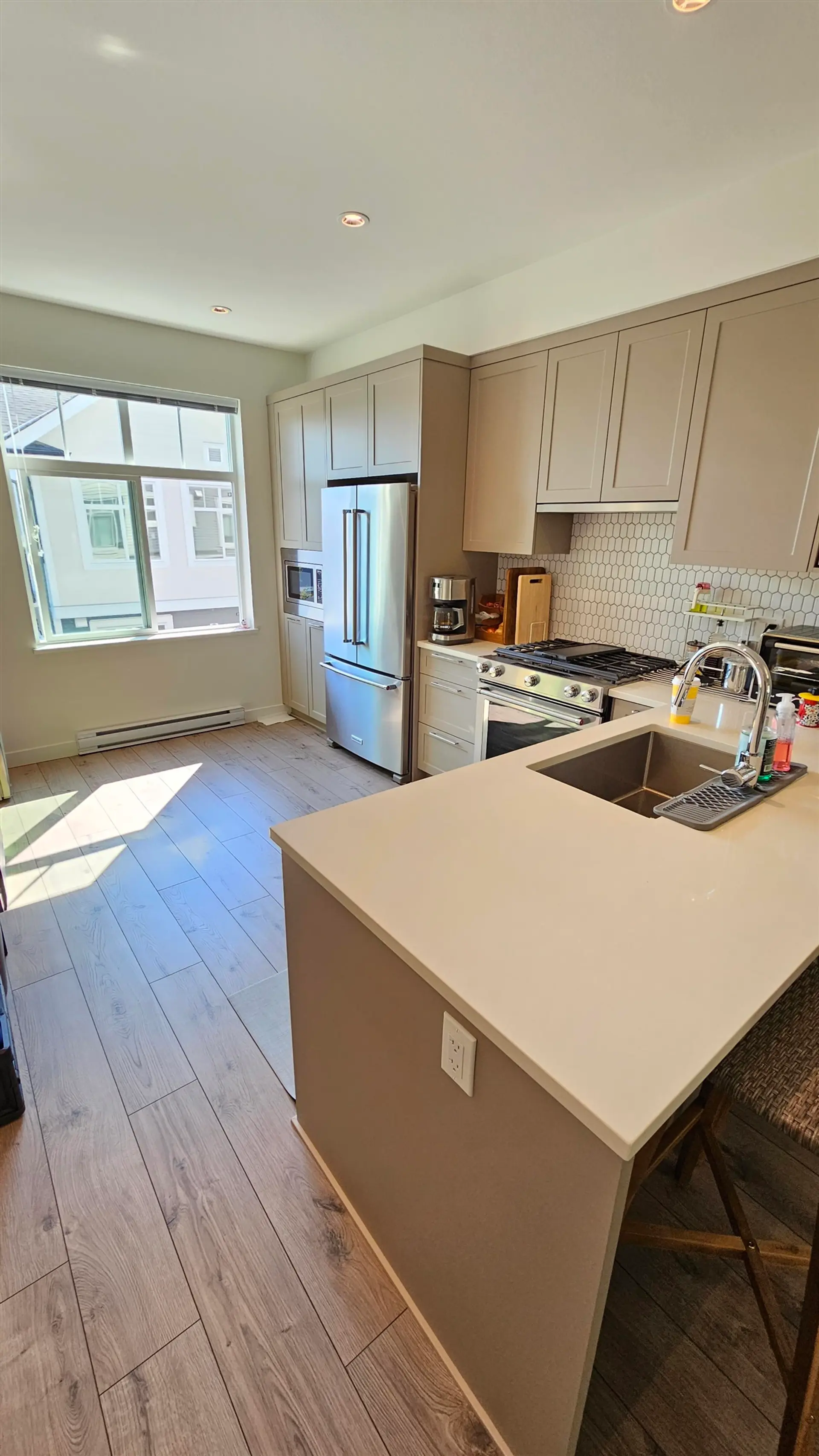 #131 3565 Baycrest Avenue - Image 6