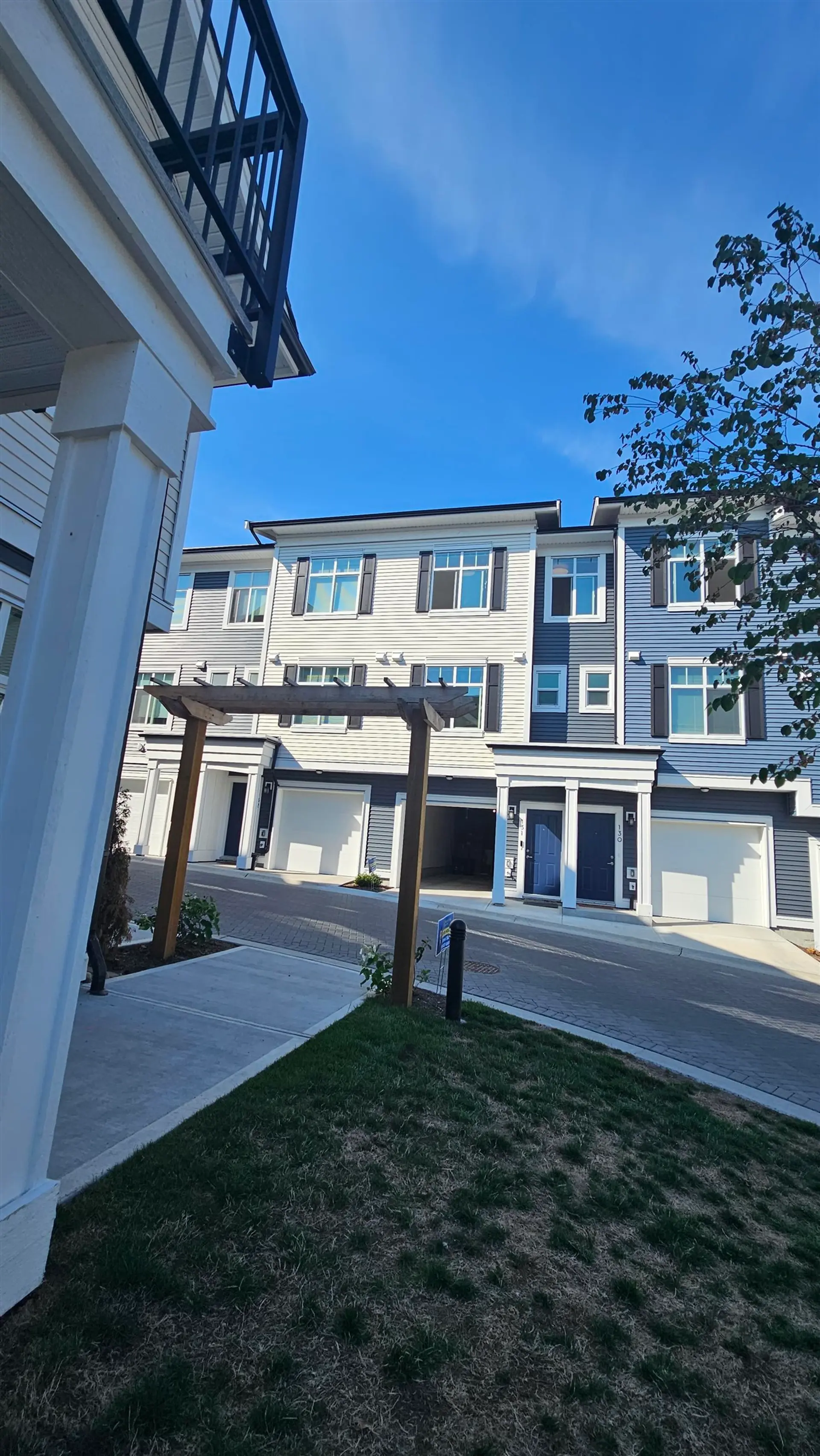#131 3565 Baycrest Avenue - Image 3