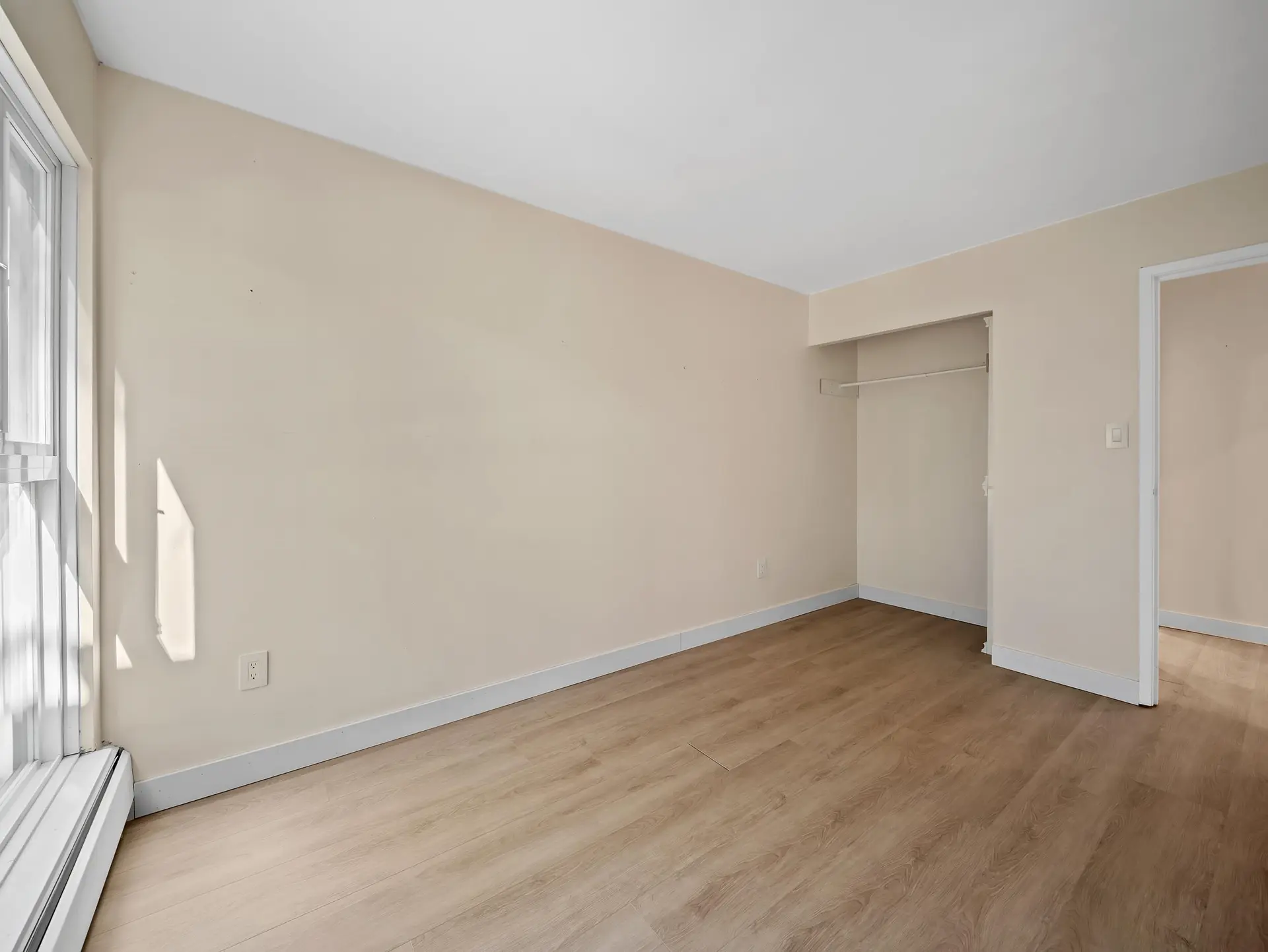 #402 2211 W 2nd Ave - Image 10