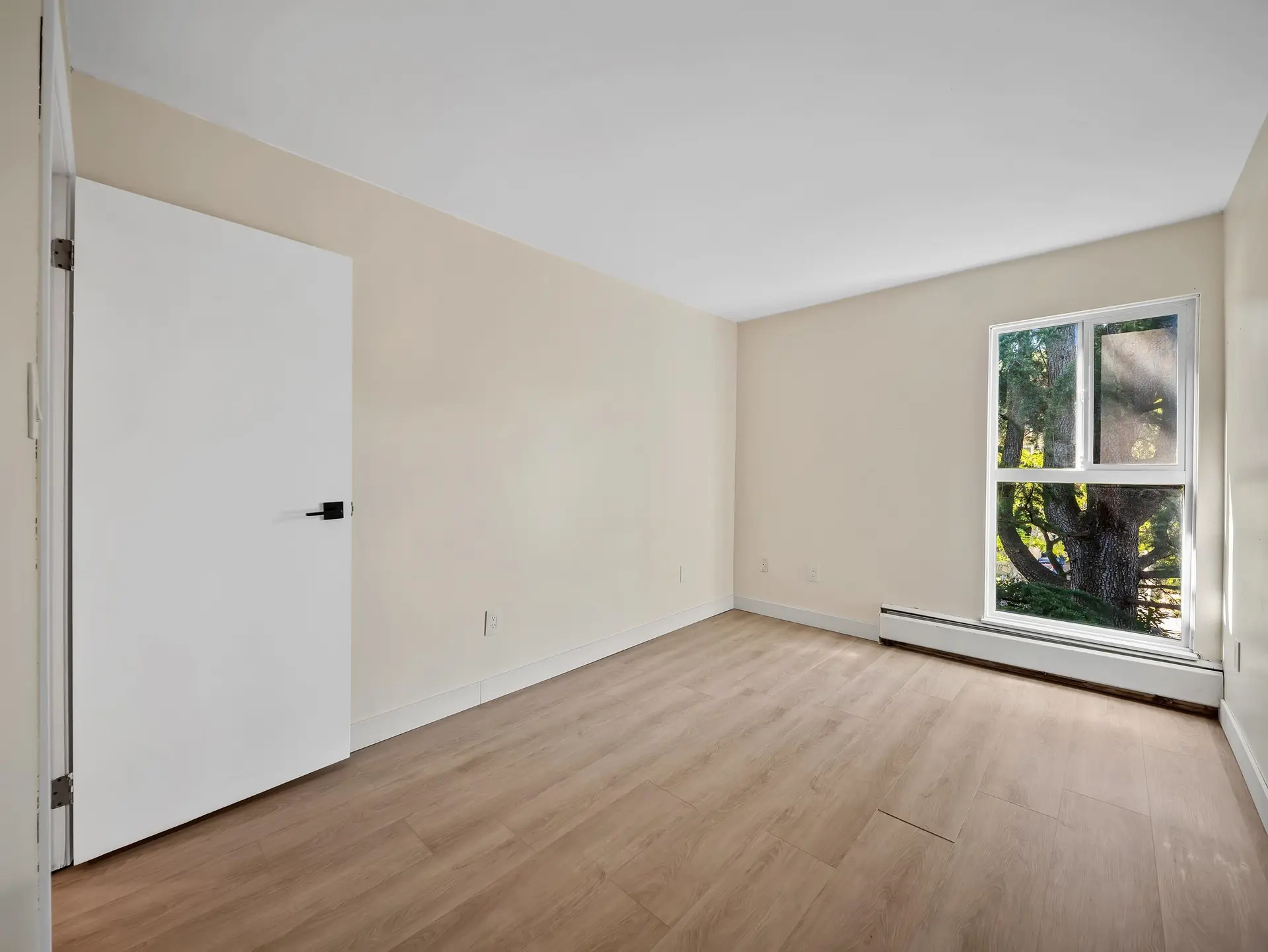 #402 2211 W 2nd Ave - Image 8