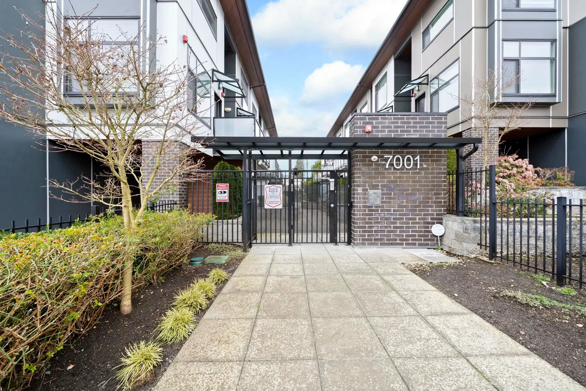 #216 7001 Royal Oak Avenue - Image 19