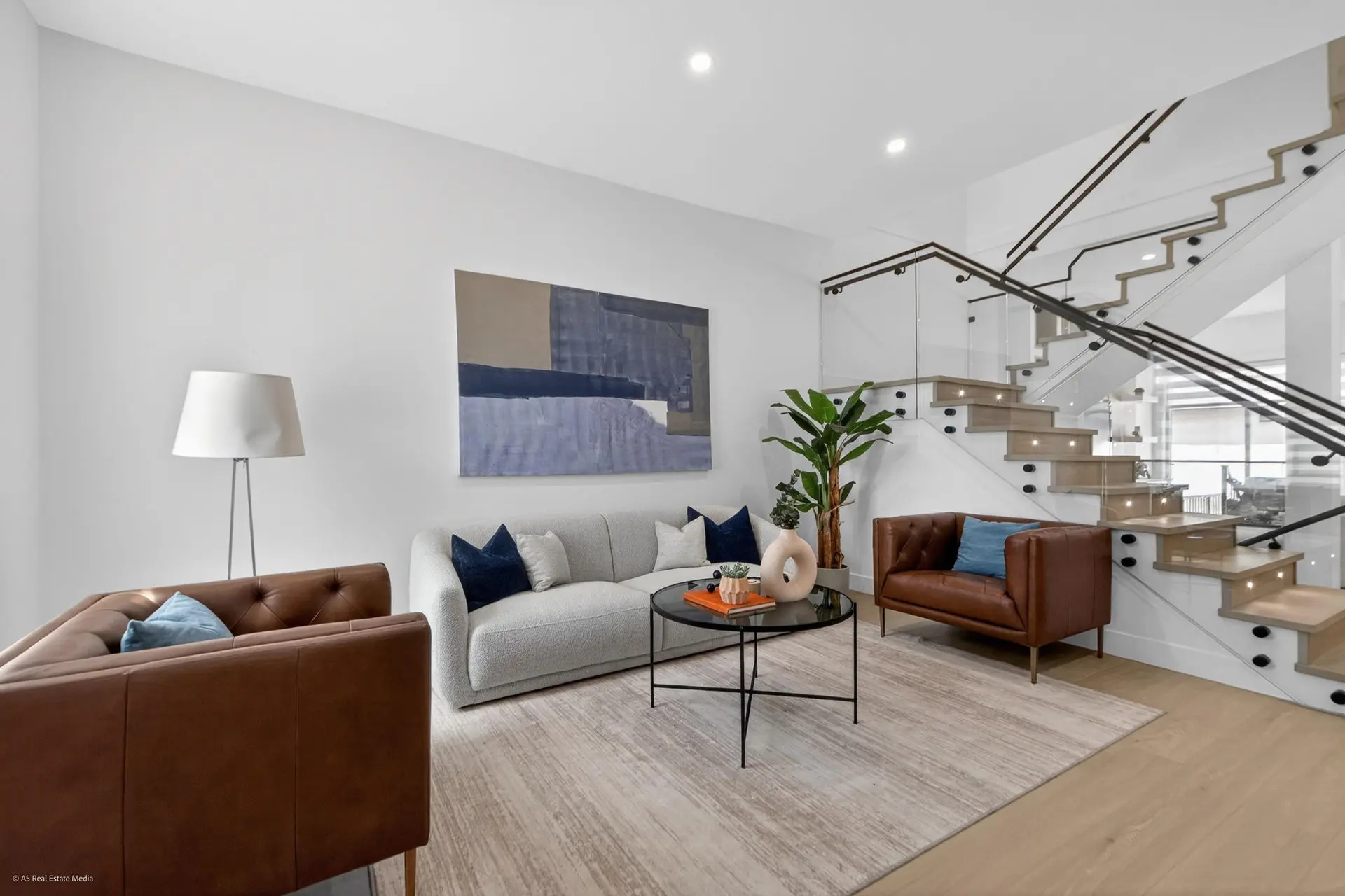 7083 115 Street - Image 2