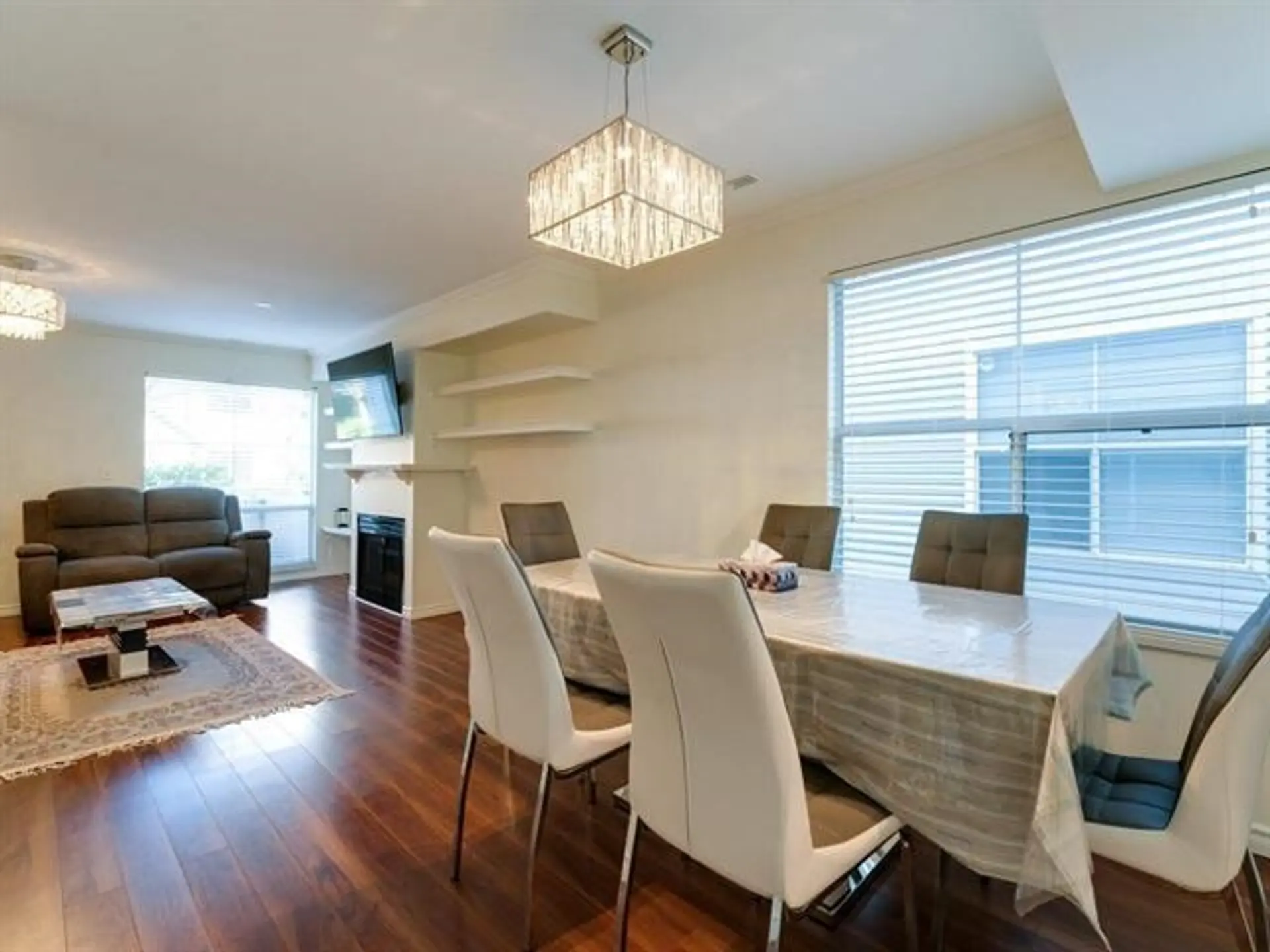 #28 13713 72a Avenue - Image 2