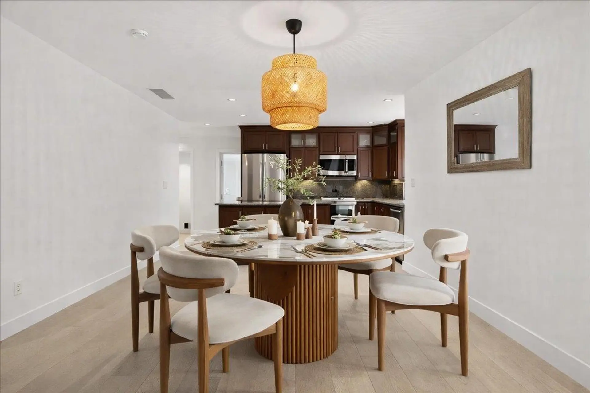 #102 15164 Prospect Avenue - Image 13
