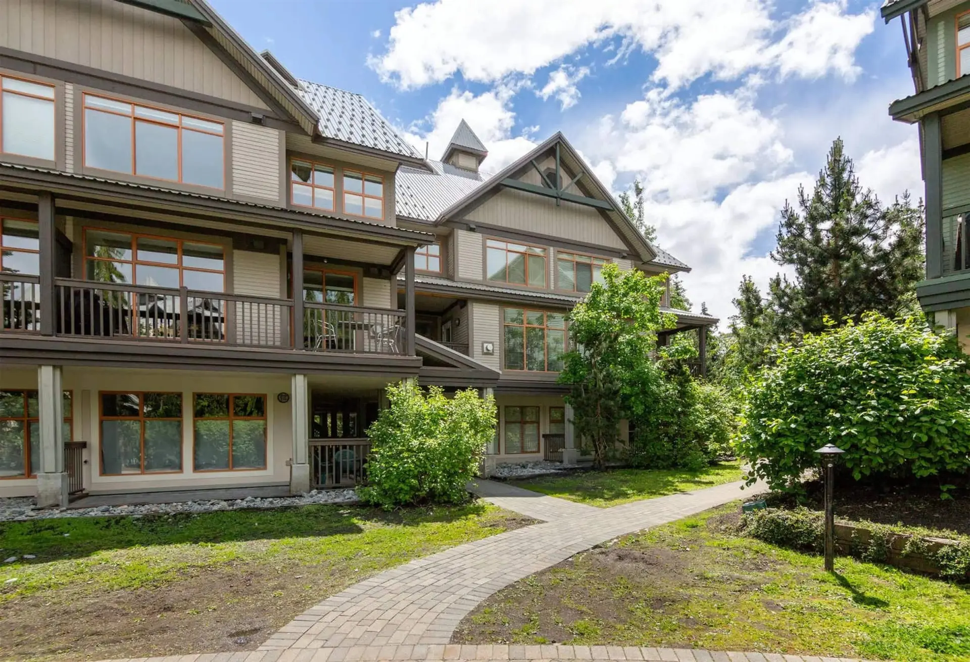 #18 4355 Northlands Boulevard - Image 1