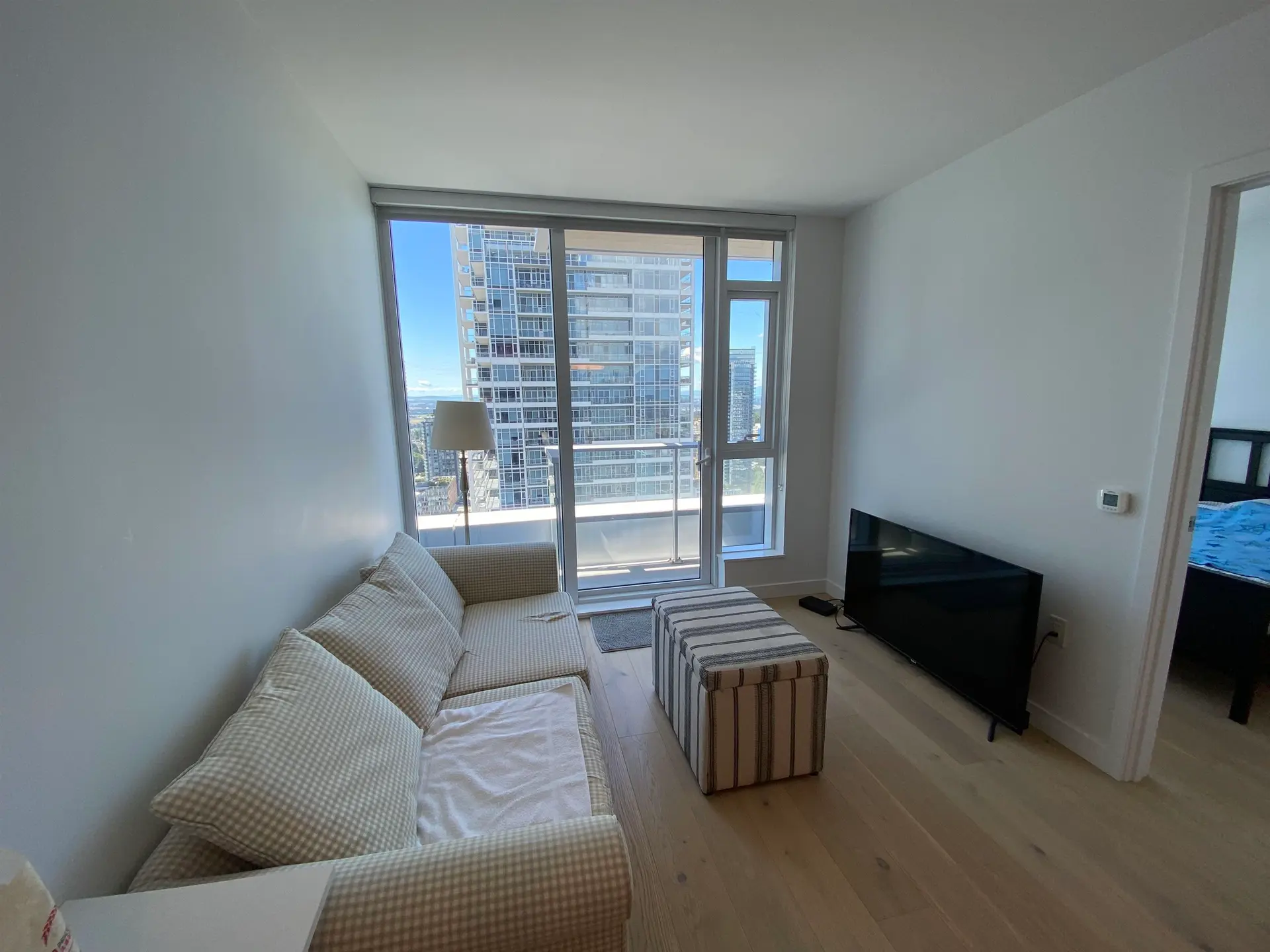 #3203 6000 McKay Avenue - Image 5