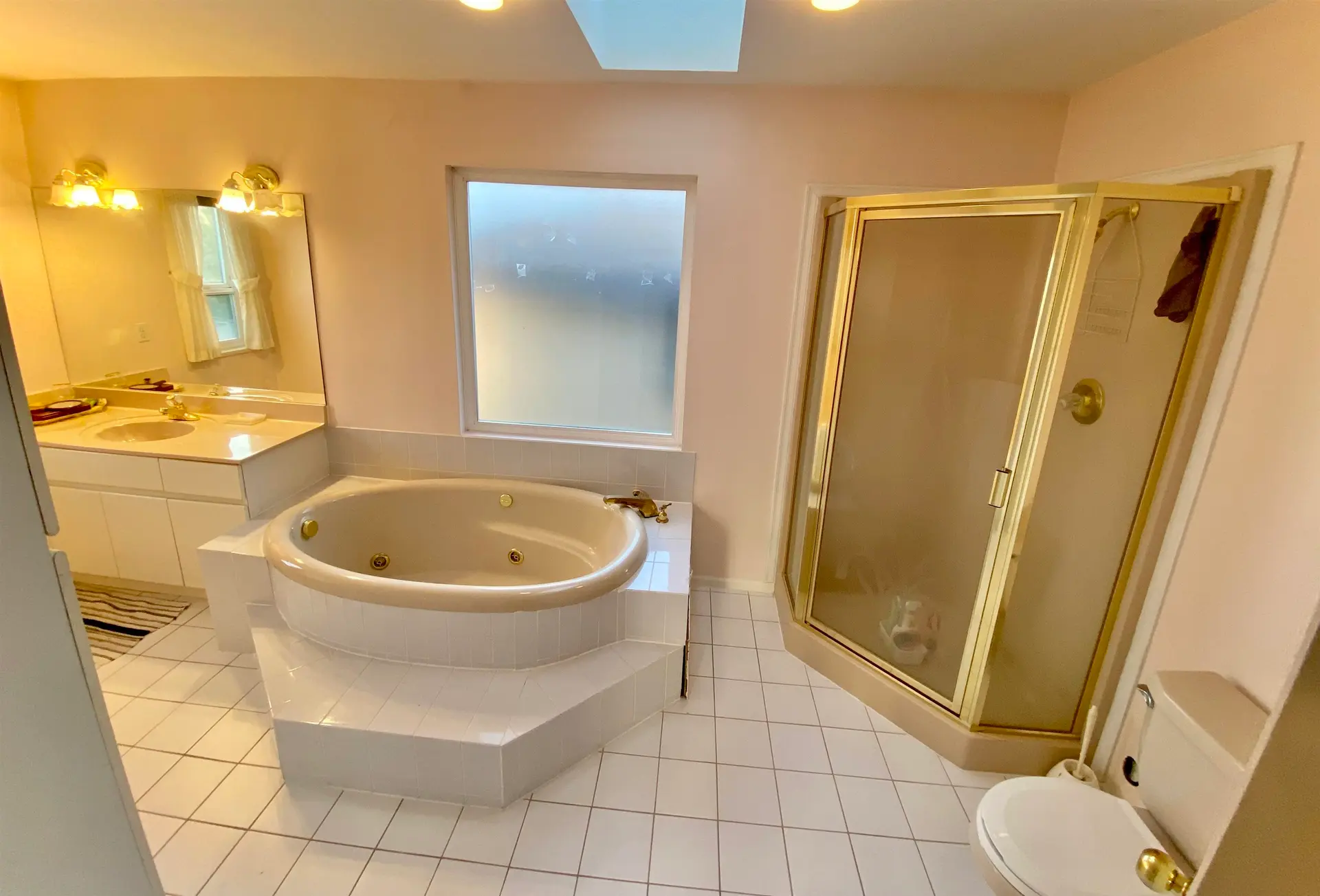 195 W 46th Avenue - Image 8