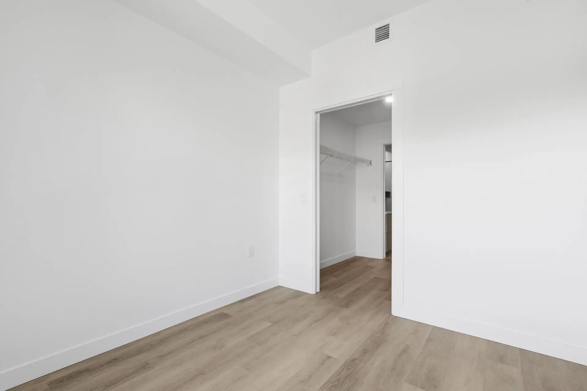 #404 2268 E Broadway - Image 8