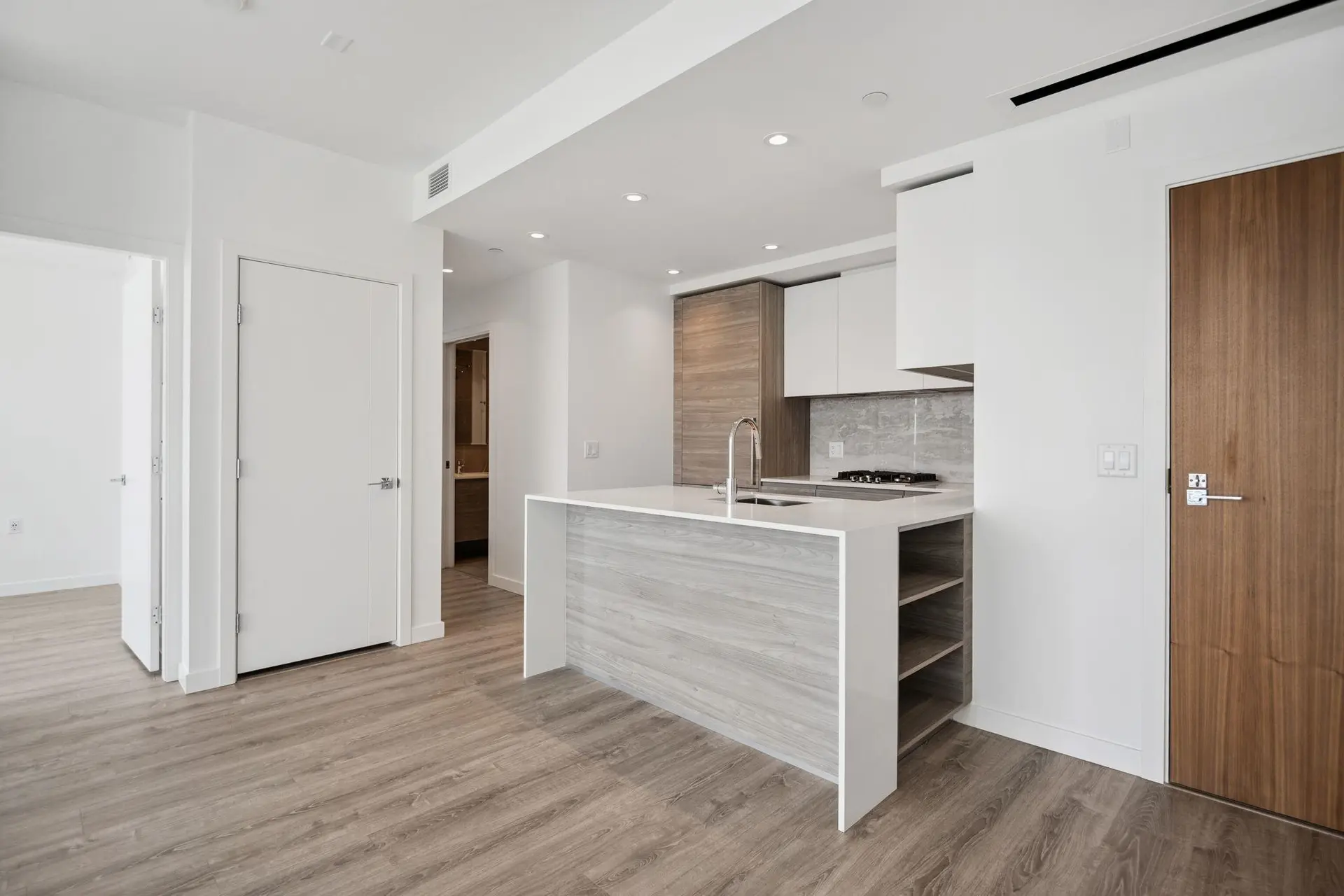 #2401 660 Quayside Drive - Image 6