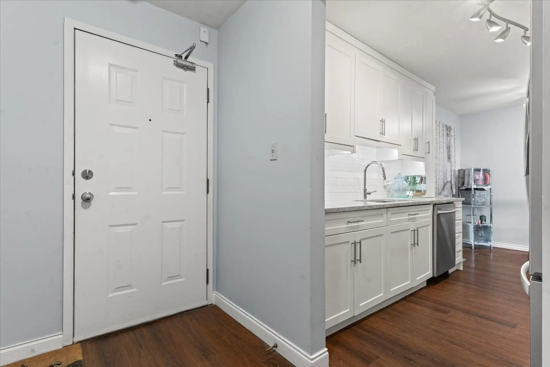 #103 2567 Victoria Street - Image 6