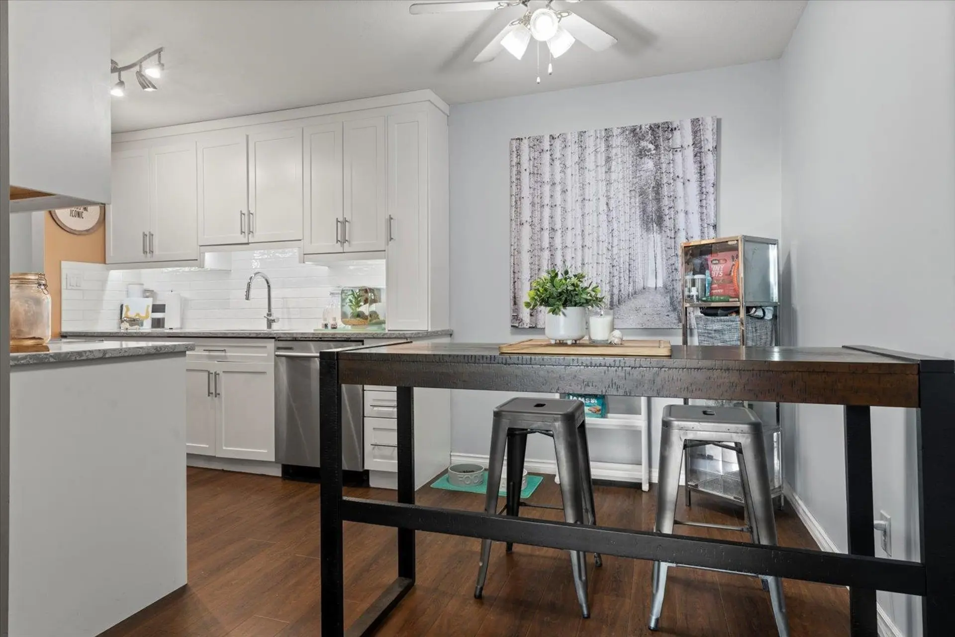 #103 2567 Victoria Street - Image 5