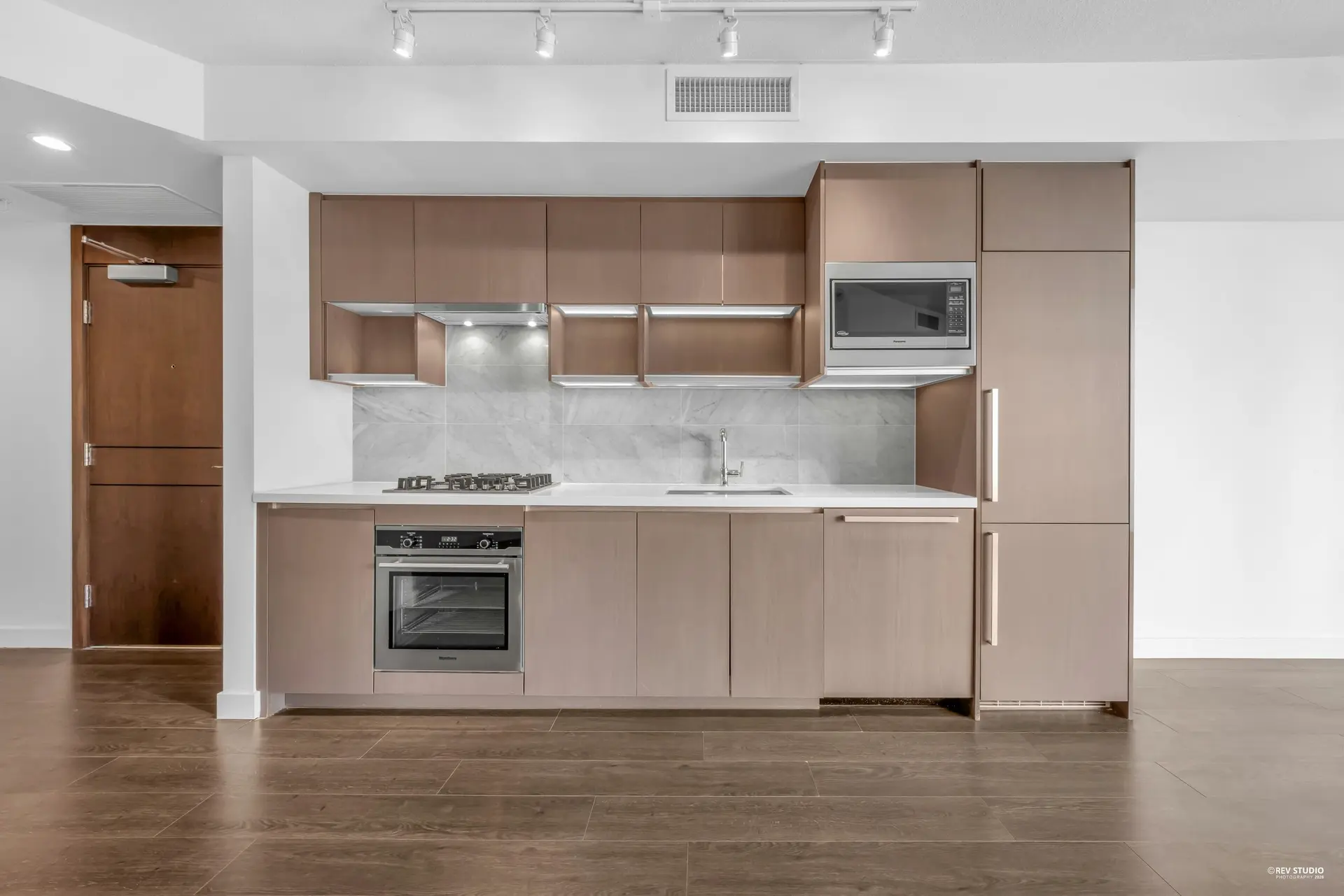 #1020 68 Smithe Street - Image 11
