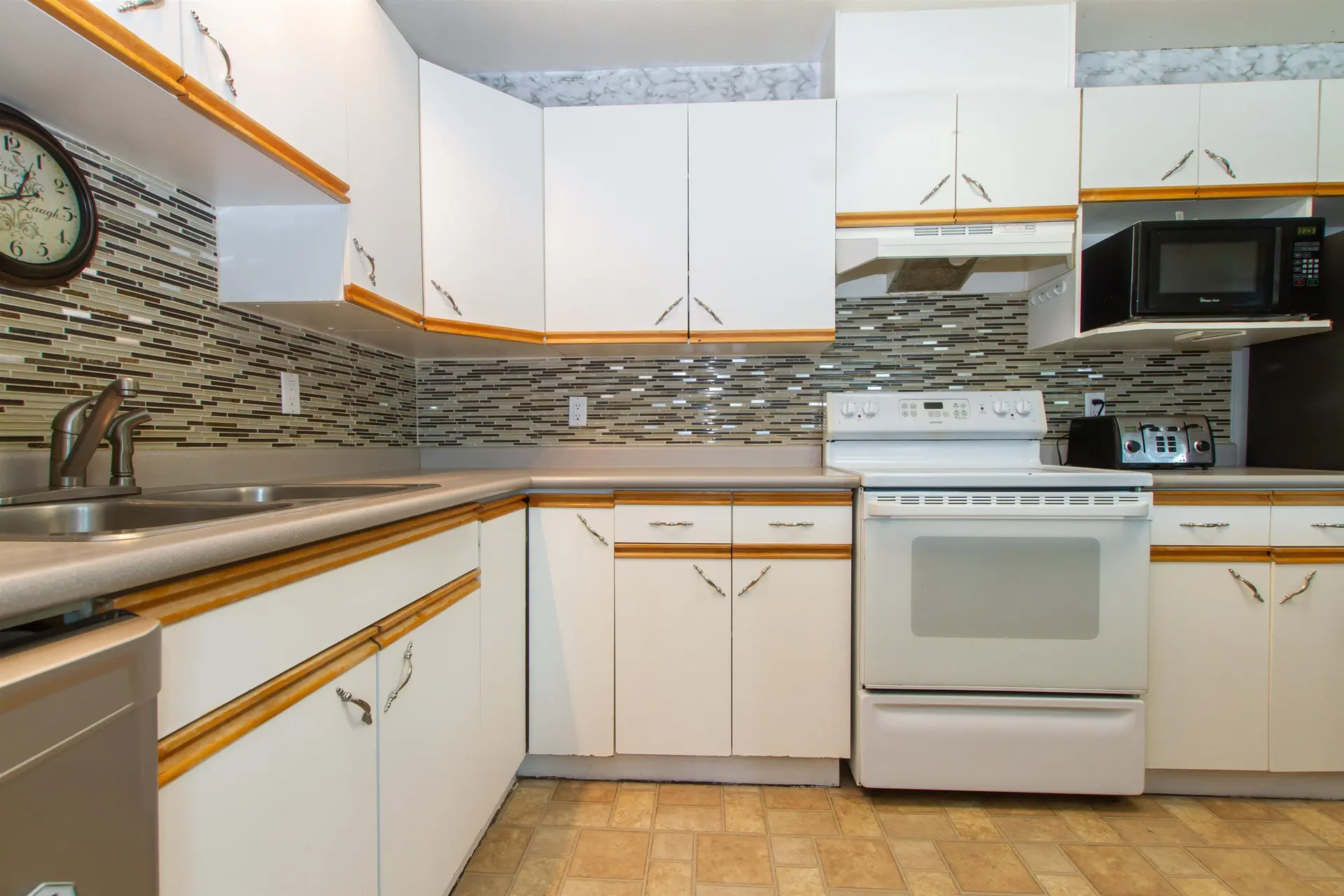 1491 Judd Road - Image 10