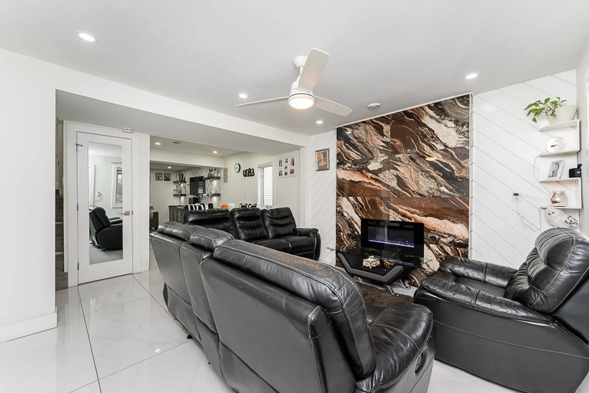 12850 115b Avenue - Image 2
