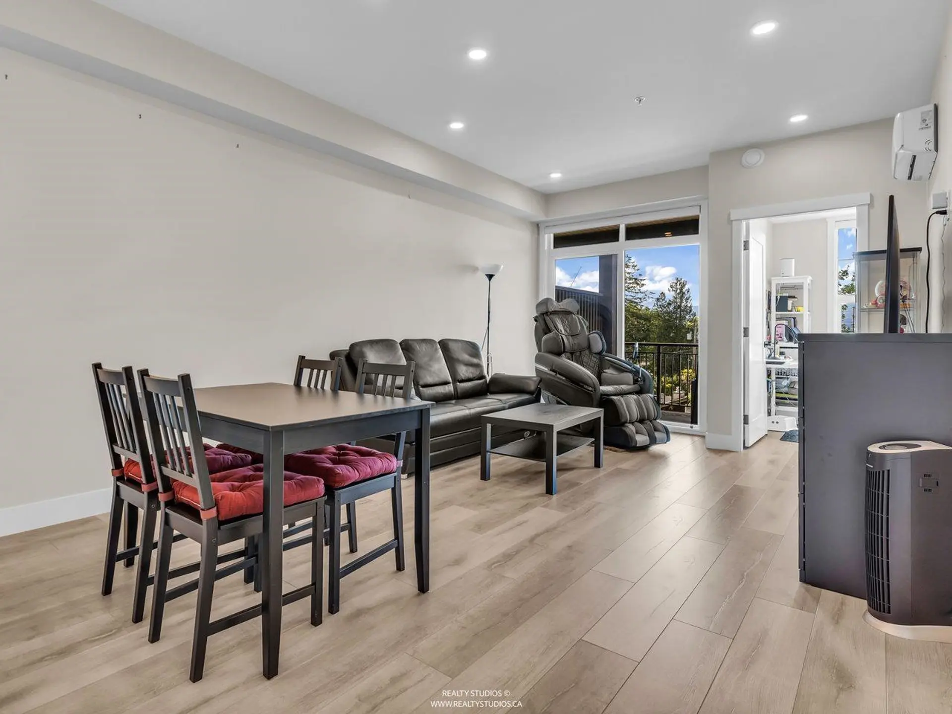 #308 22638 119 Avenue - Image 11