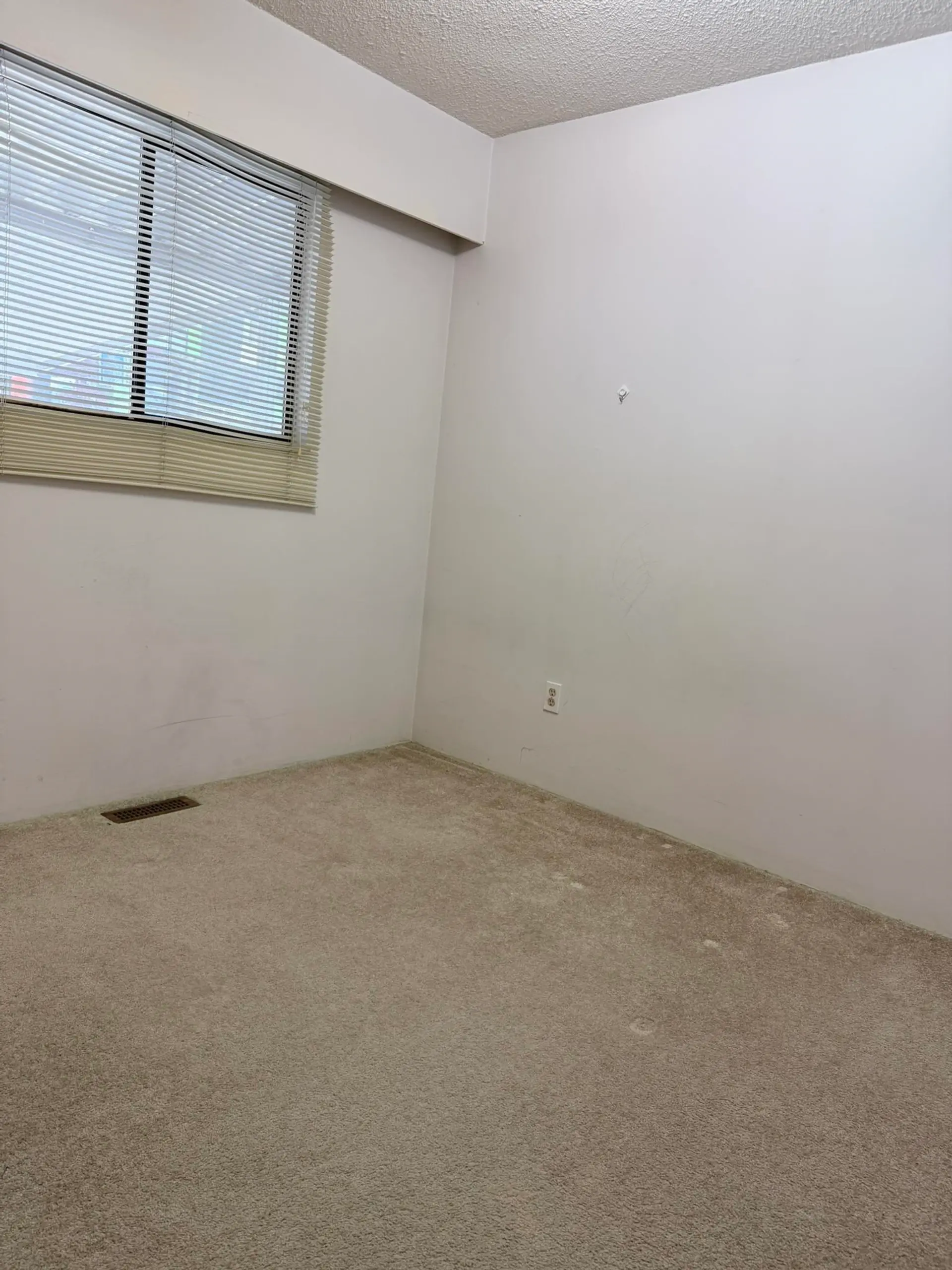 2826 Franklin Street - Image 11