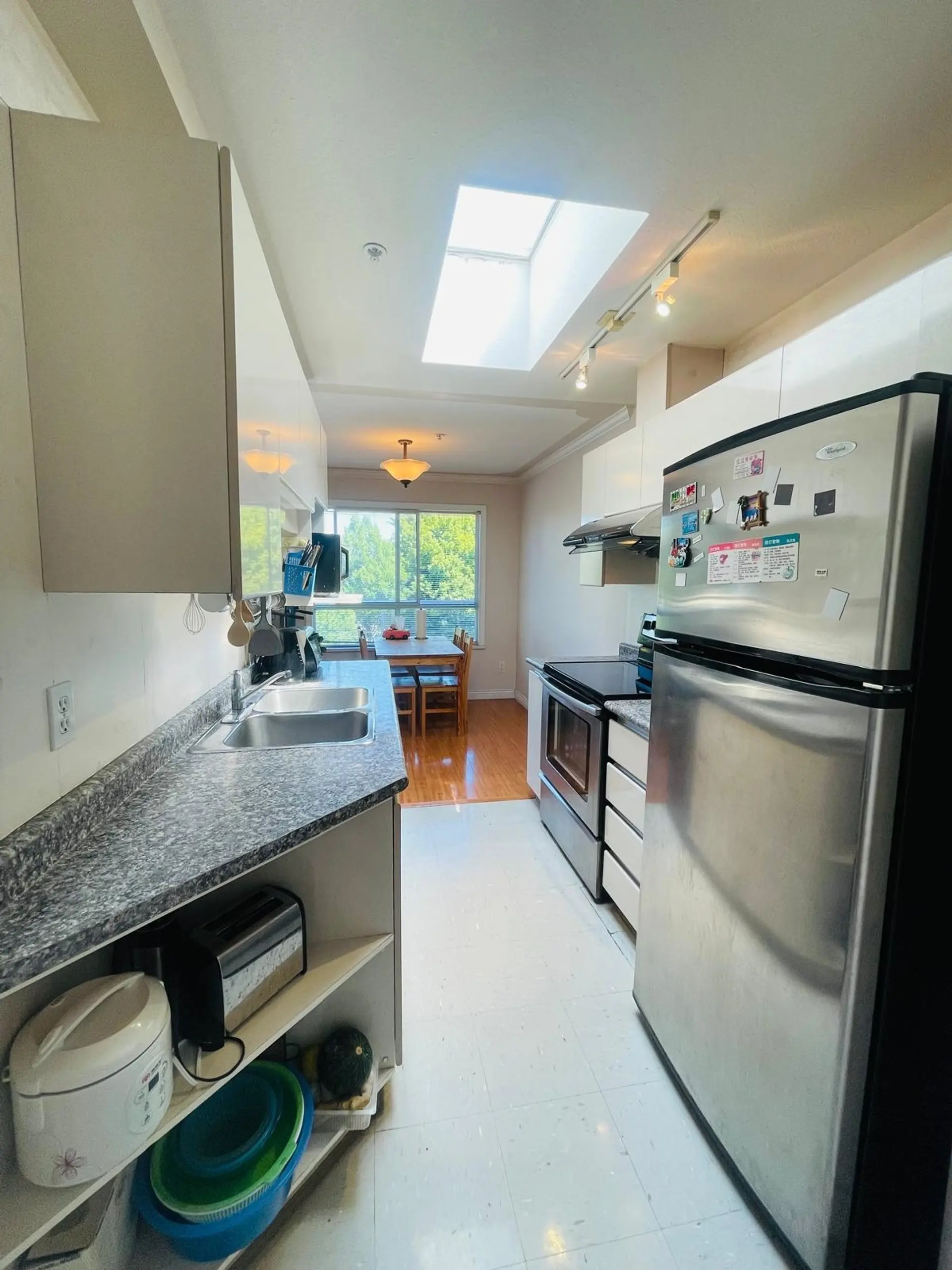 #302 2288 Newport Avenue - Image 8