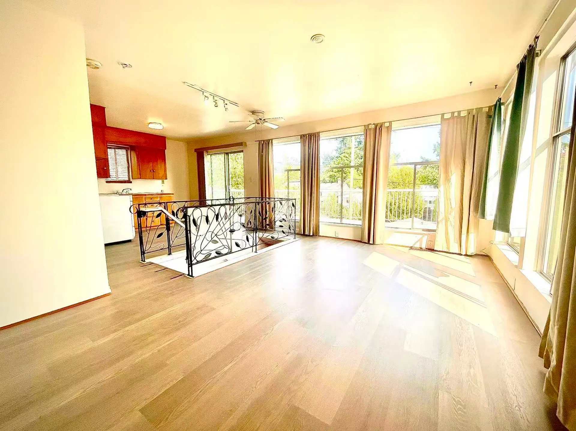 3857 W 18th Avenue - Image 2